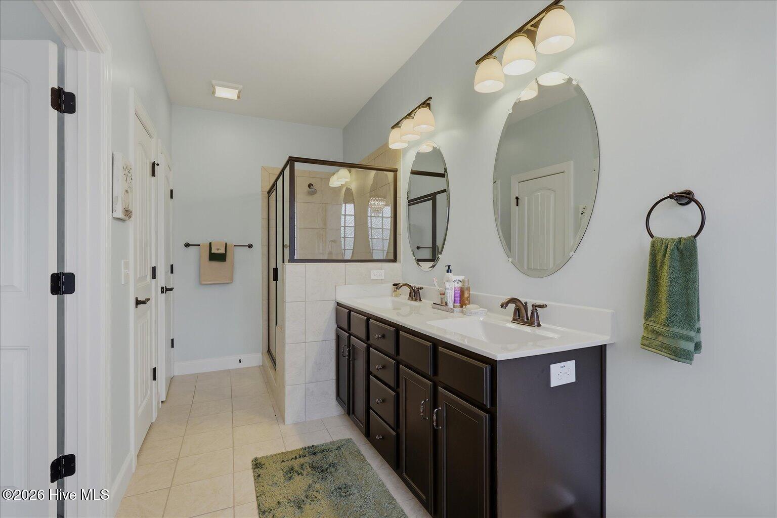 8175 Garden Pointe Drive Ne Property Photo 26