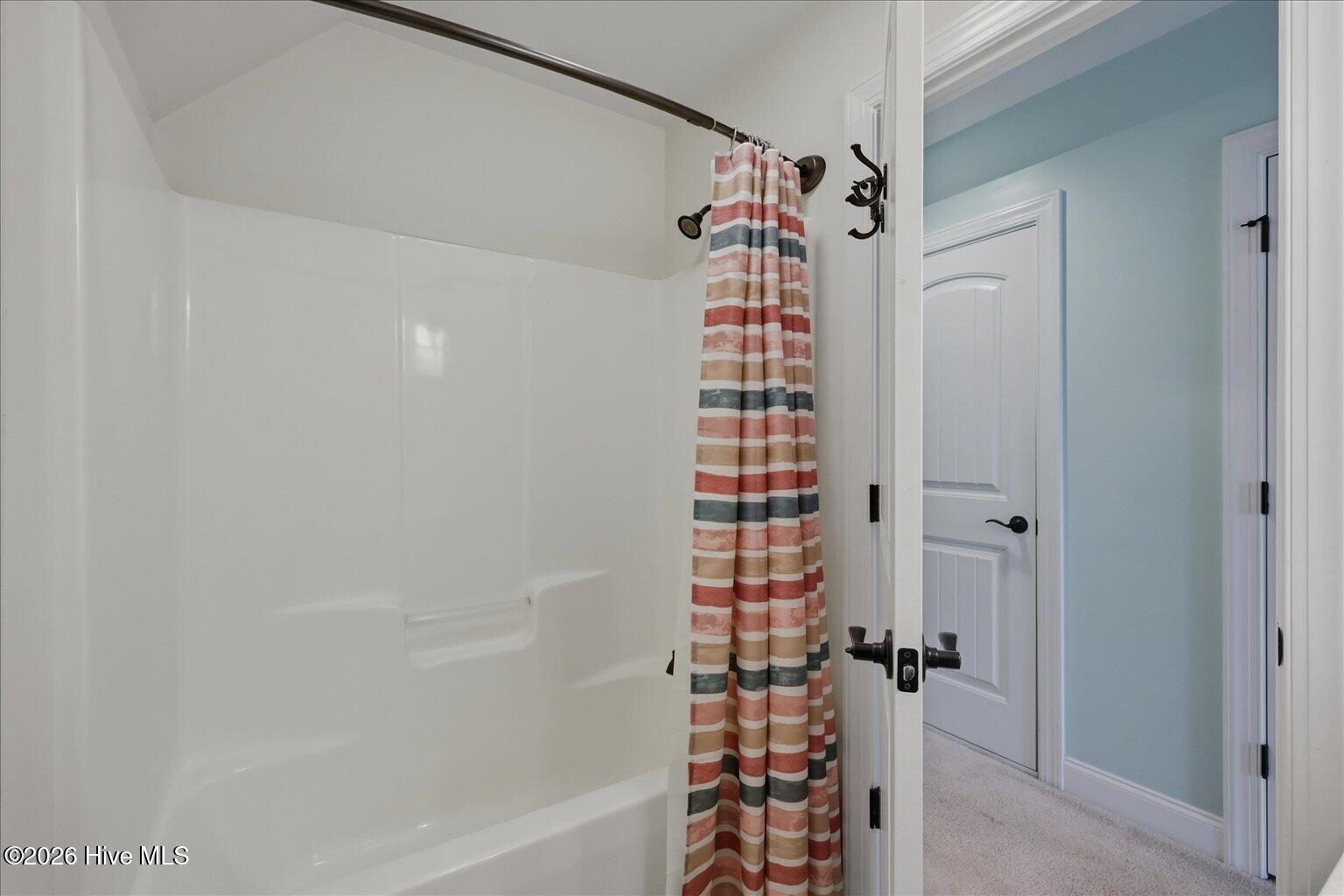 8175 Garden Pointe Drive Ne Property Photo 40