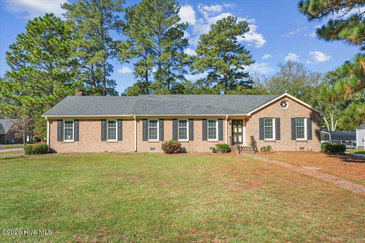 3000 Camelot Drive Property Photo 1