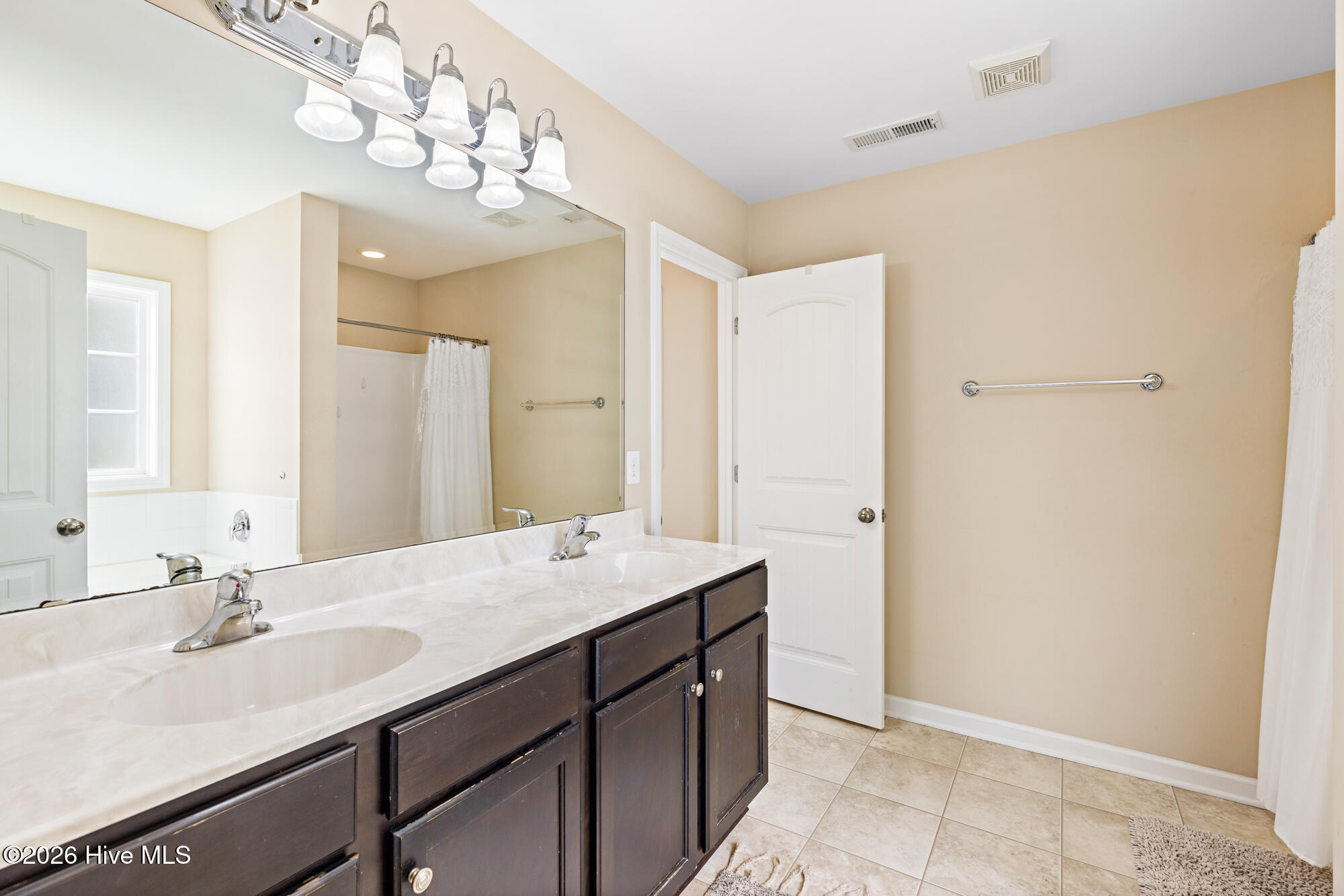 8025 Footpath Road Property Photo 59