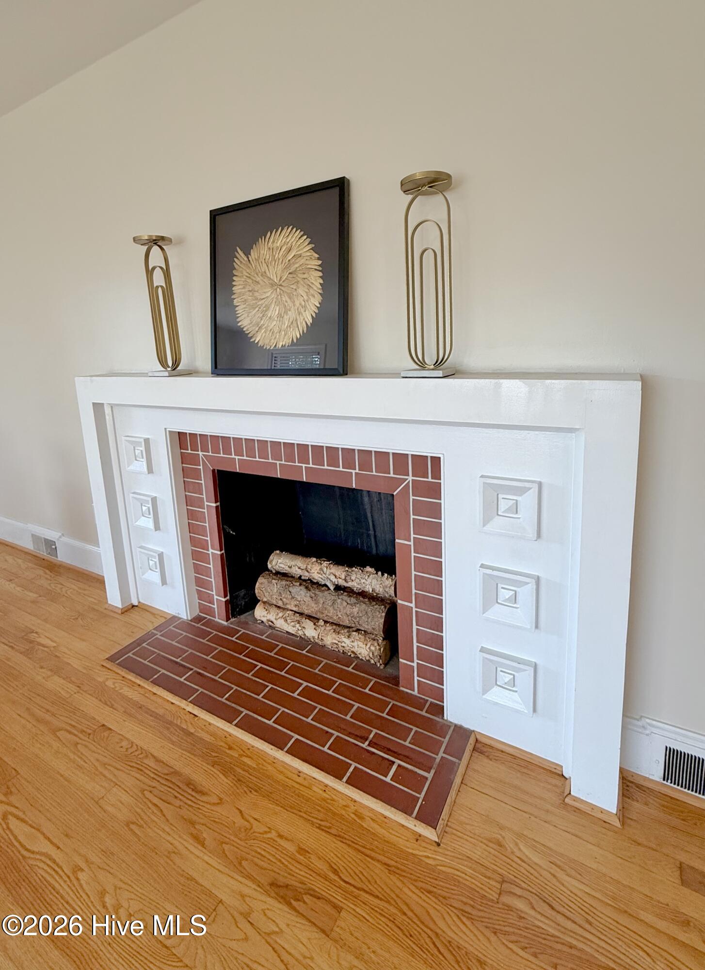 1008 Rhem Street Property Photo 8