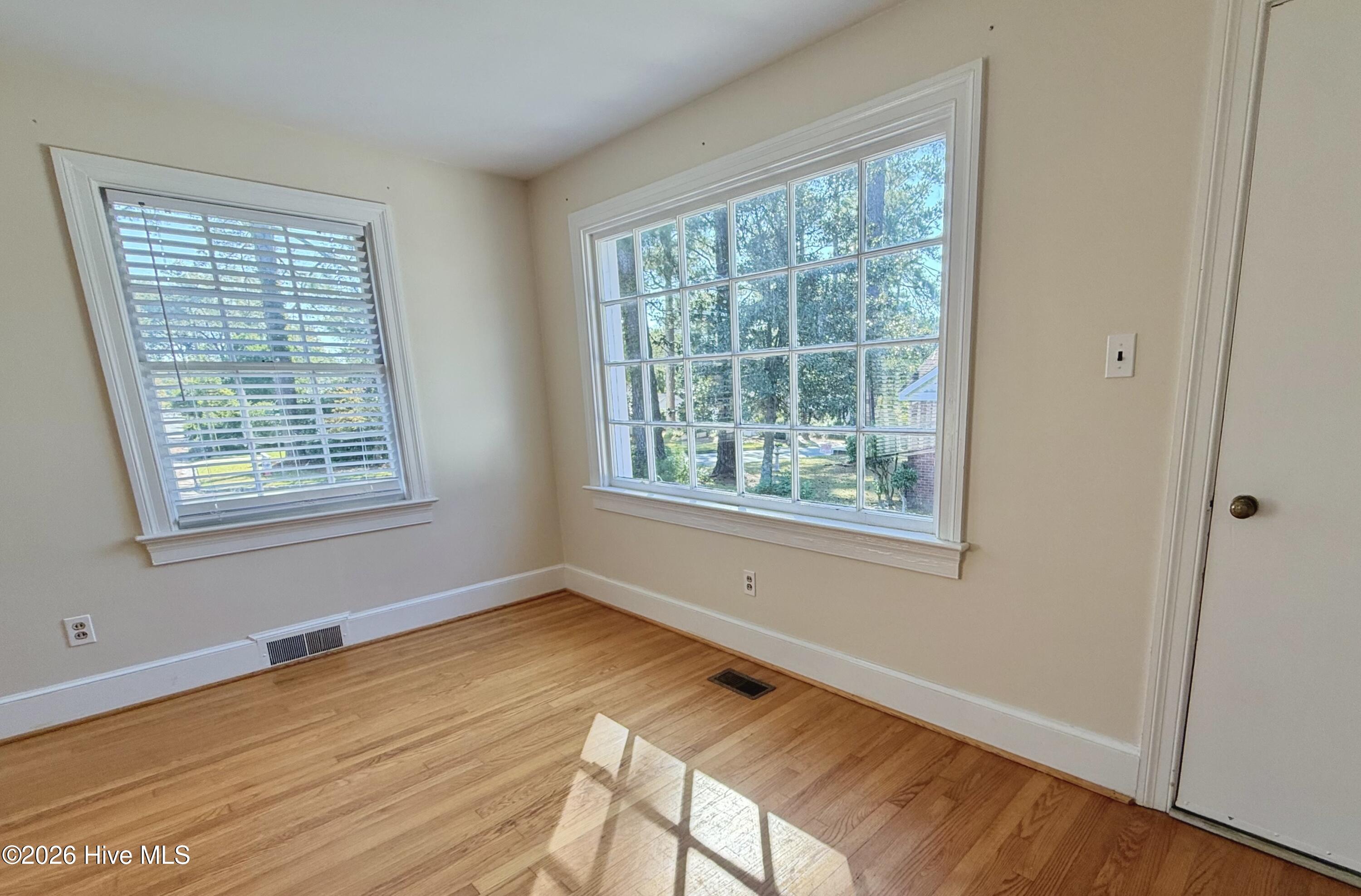 1008 Rhem Street Property Photo 11