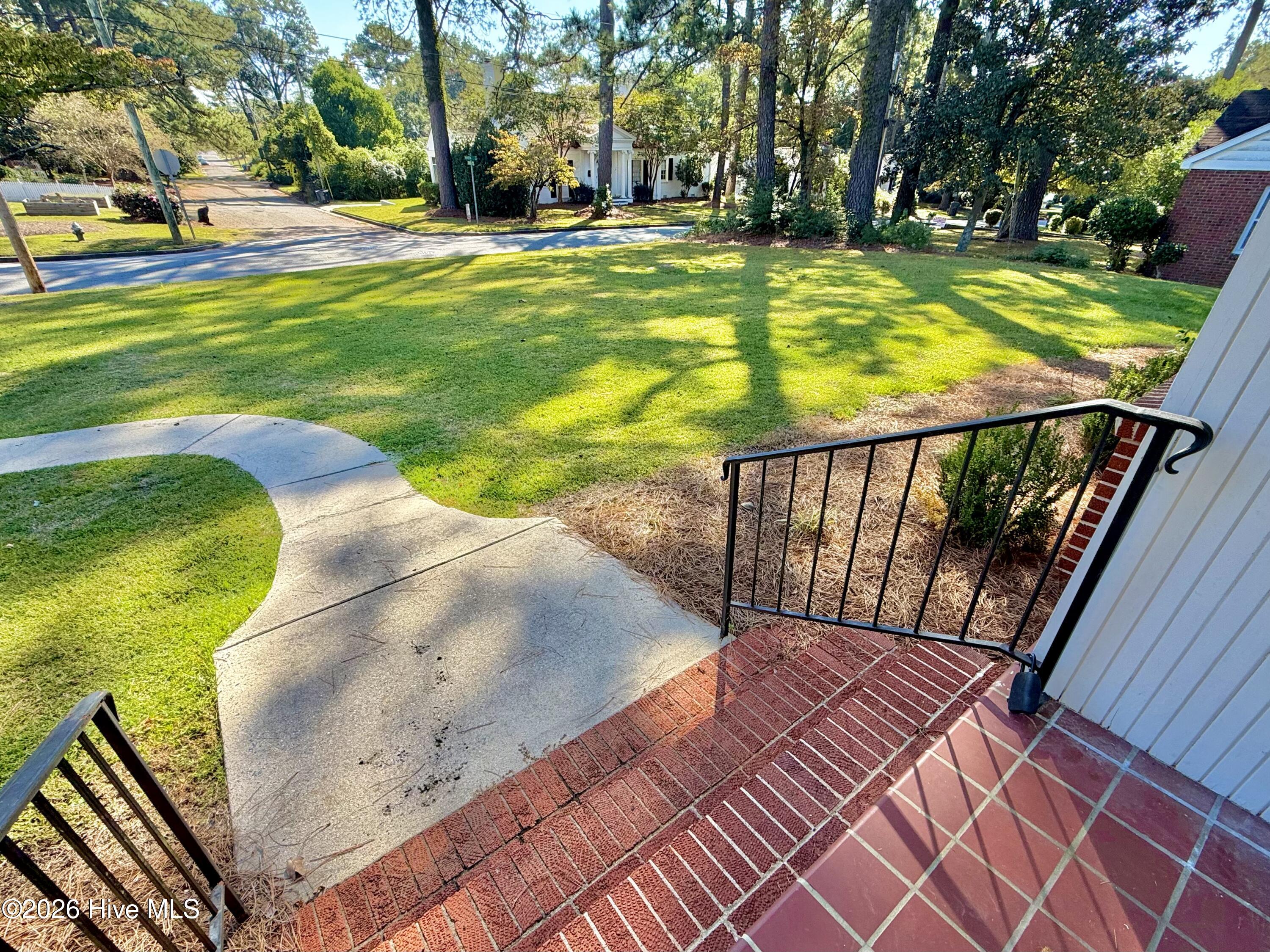 1008 Rhem Street Property Photo 15