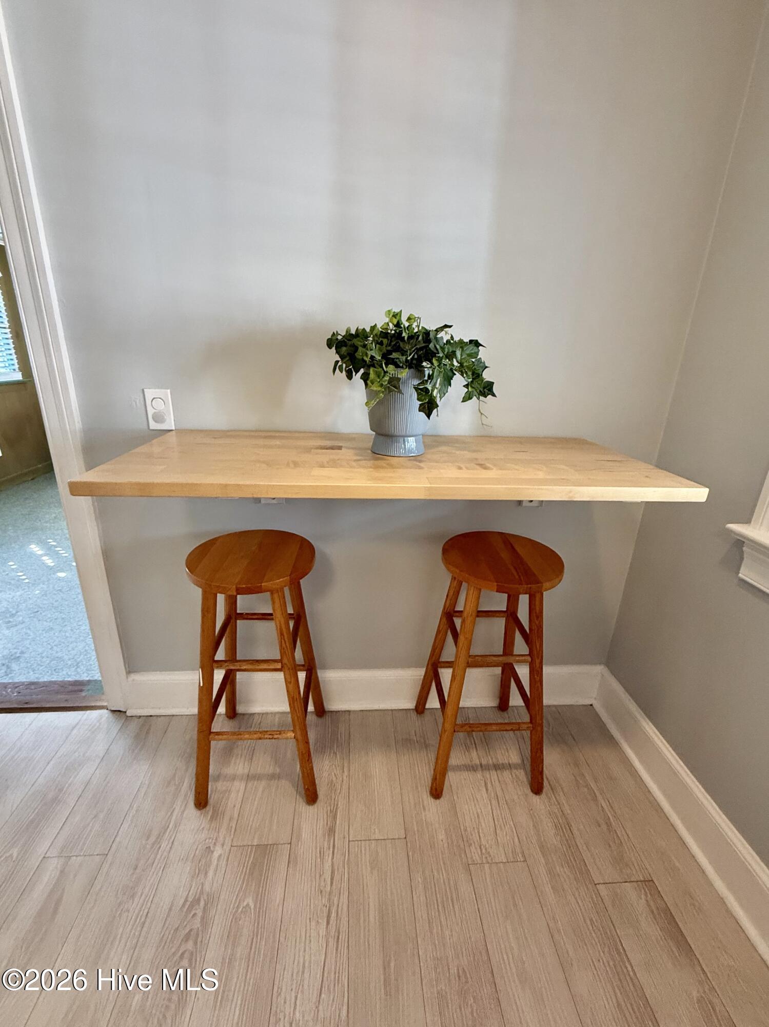 1008 Rhem Street Property Photo 19