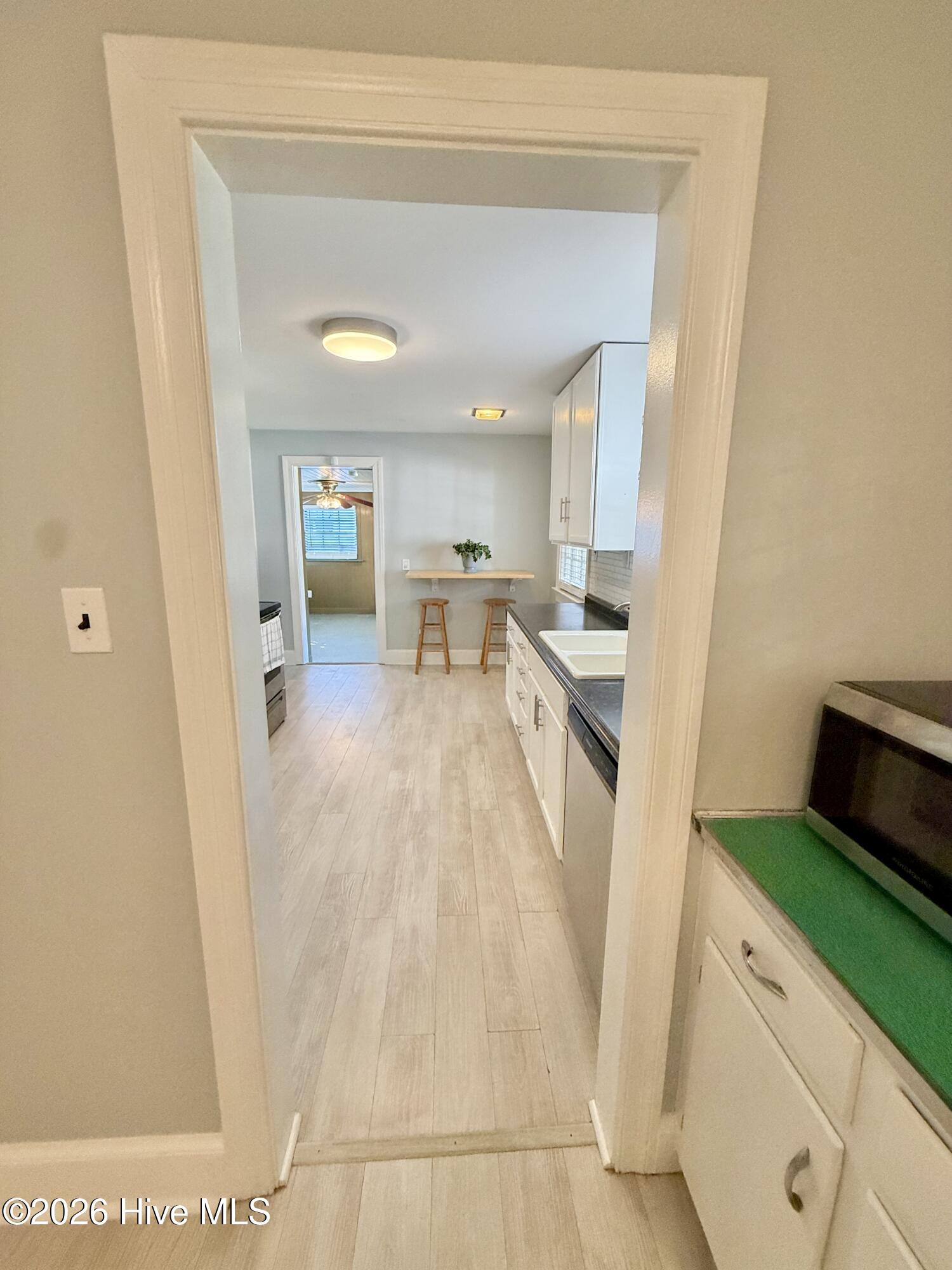 1008 Rhem Street Property Photo 24