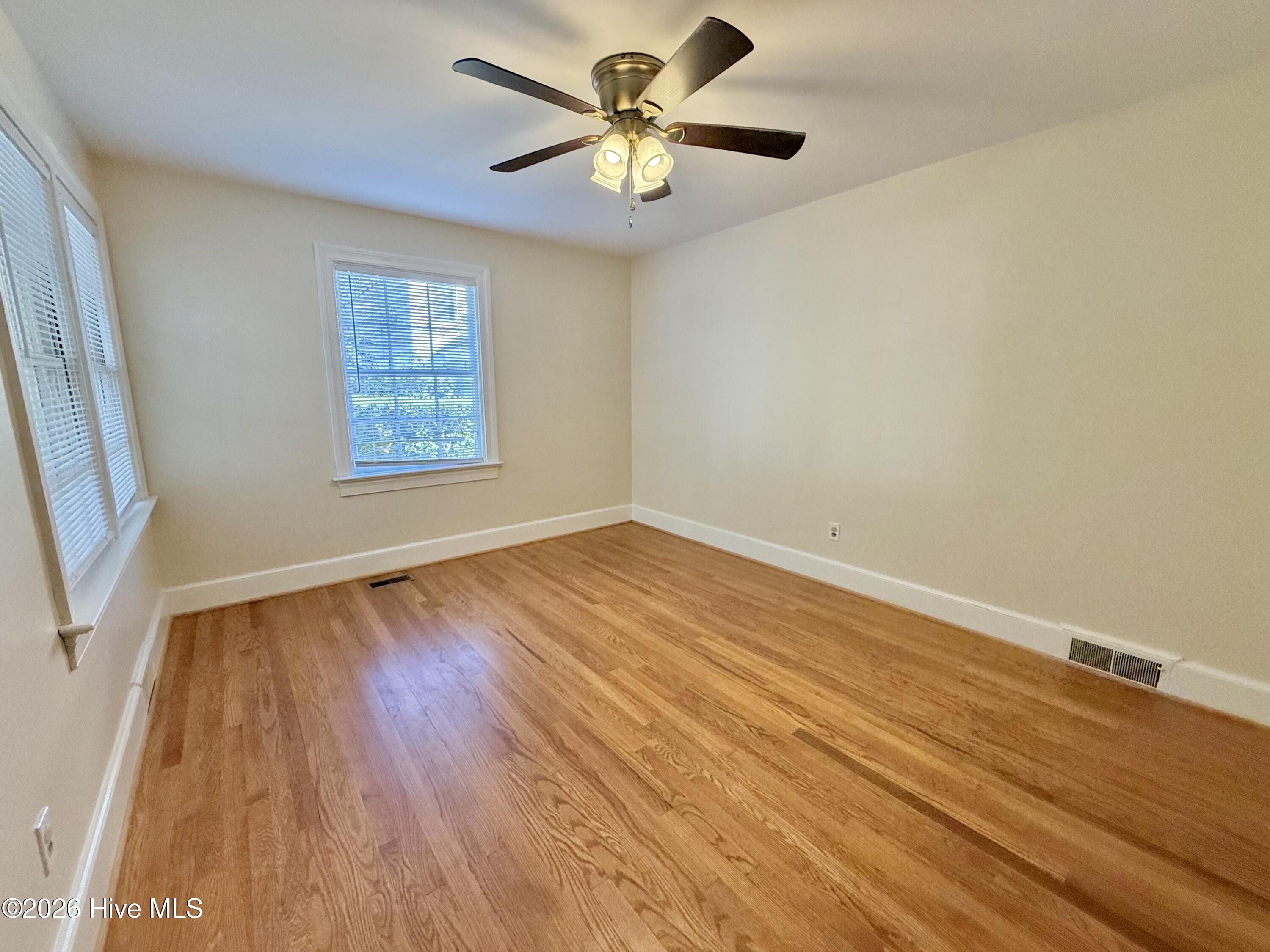 1008 Rhem Street Property Photo 30