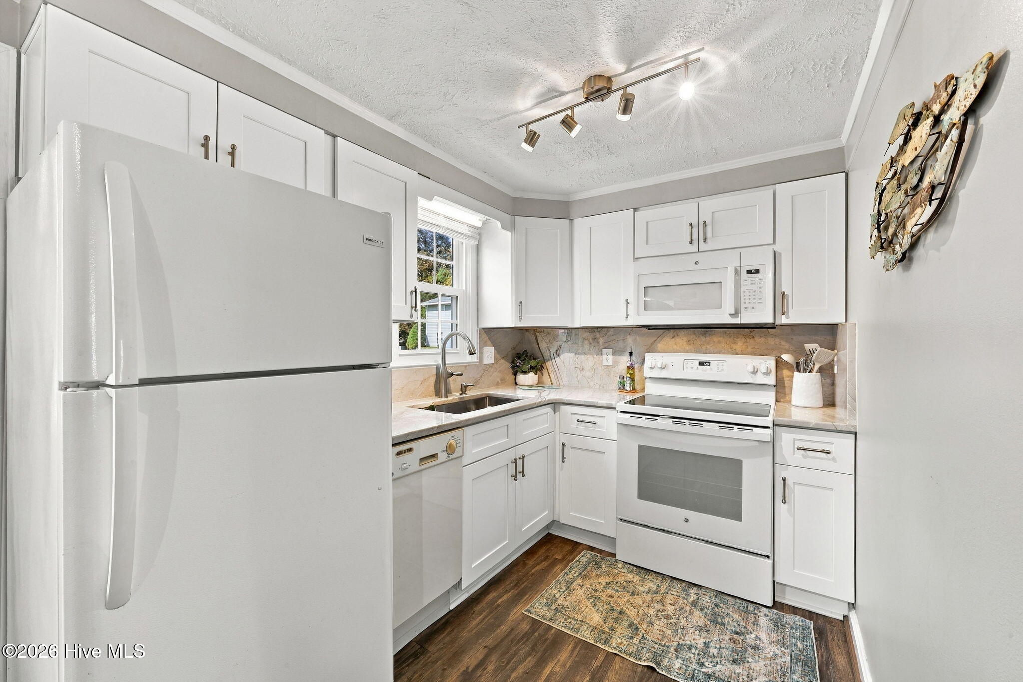 314 River Walk Property Photo 17