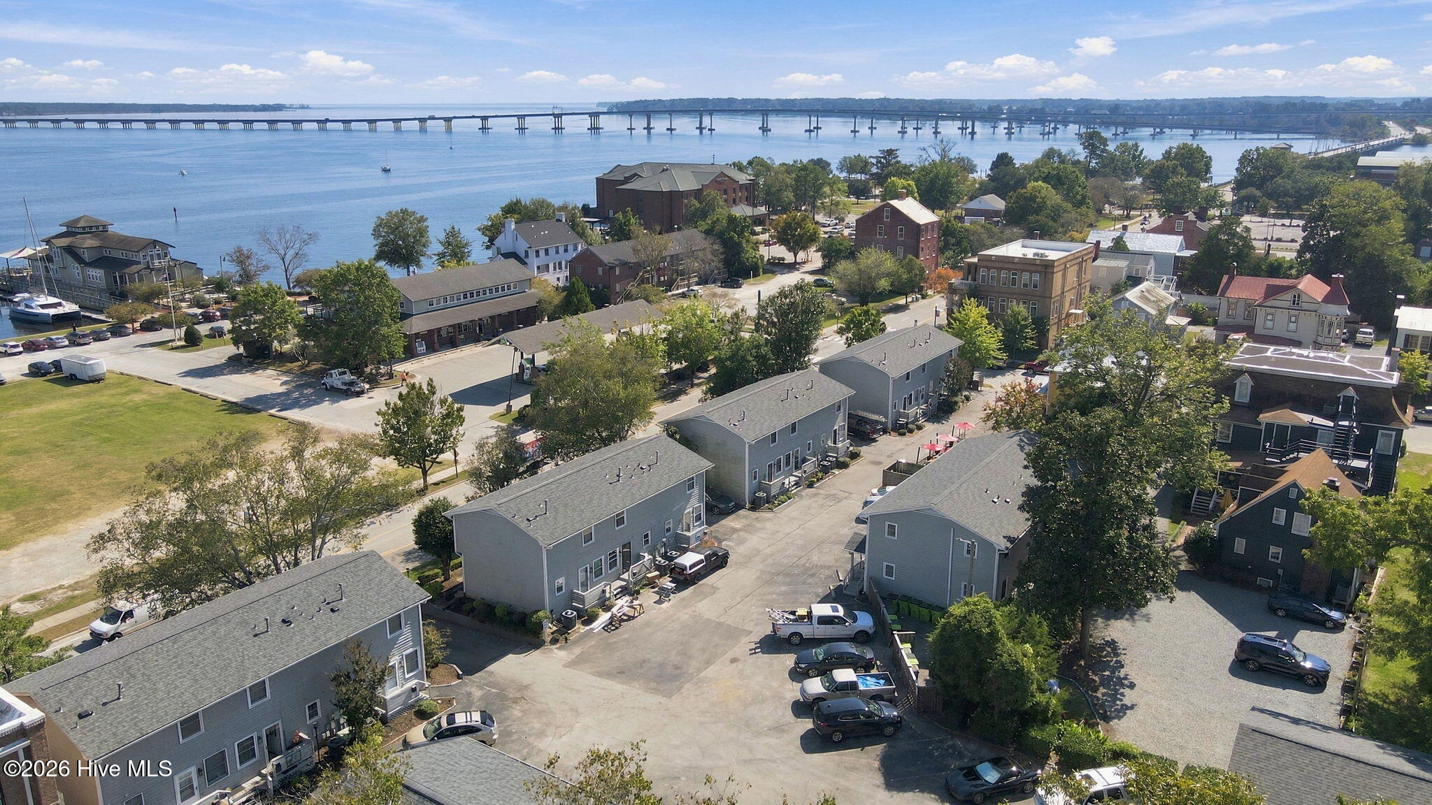 314 River Walk Property Photo 44