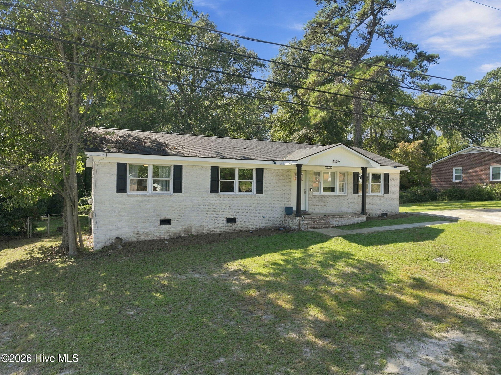 6129 Louise Street Property Photo 37
