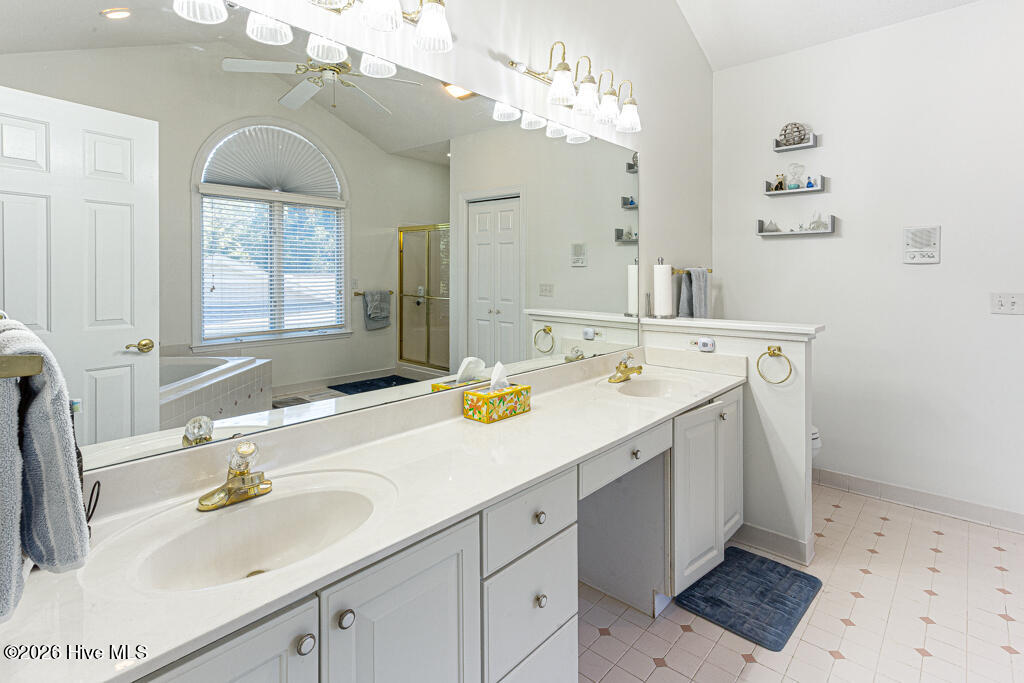25 Ivy Way Property Photo 32