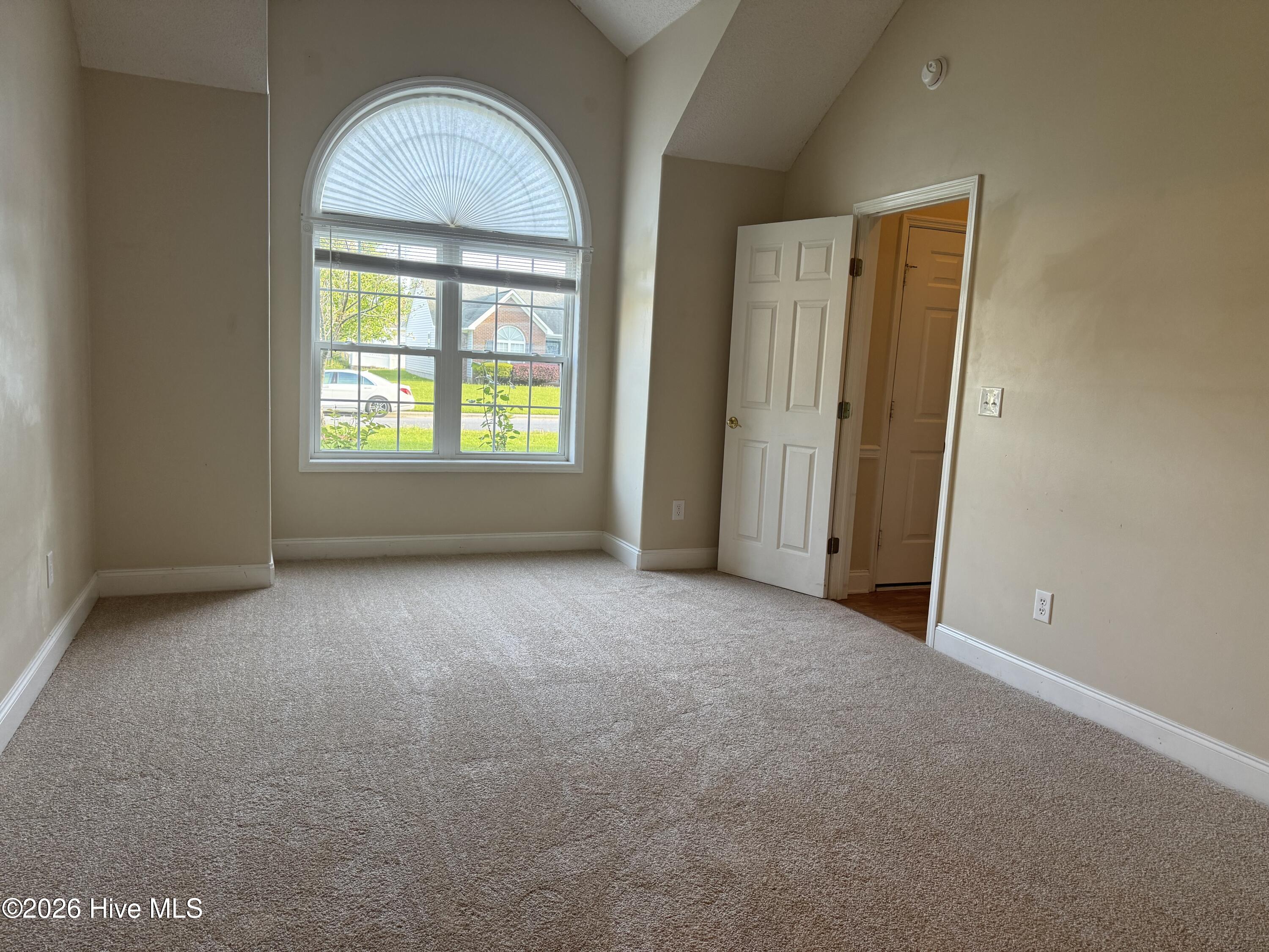 112 Inge Court Property Photo 5