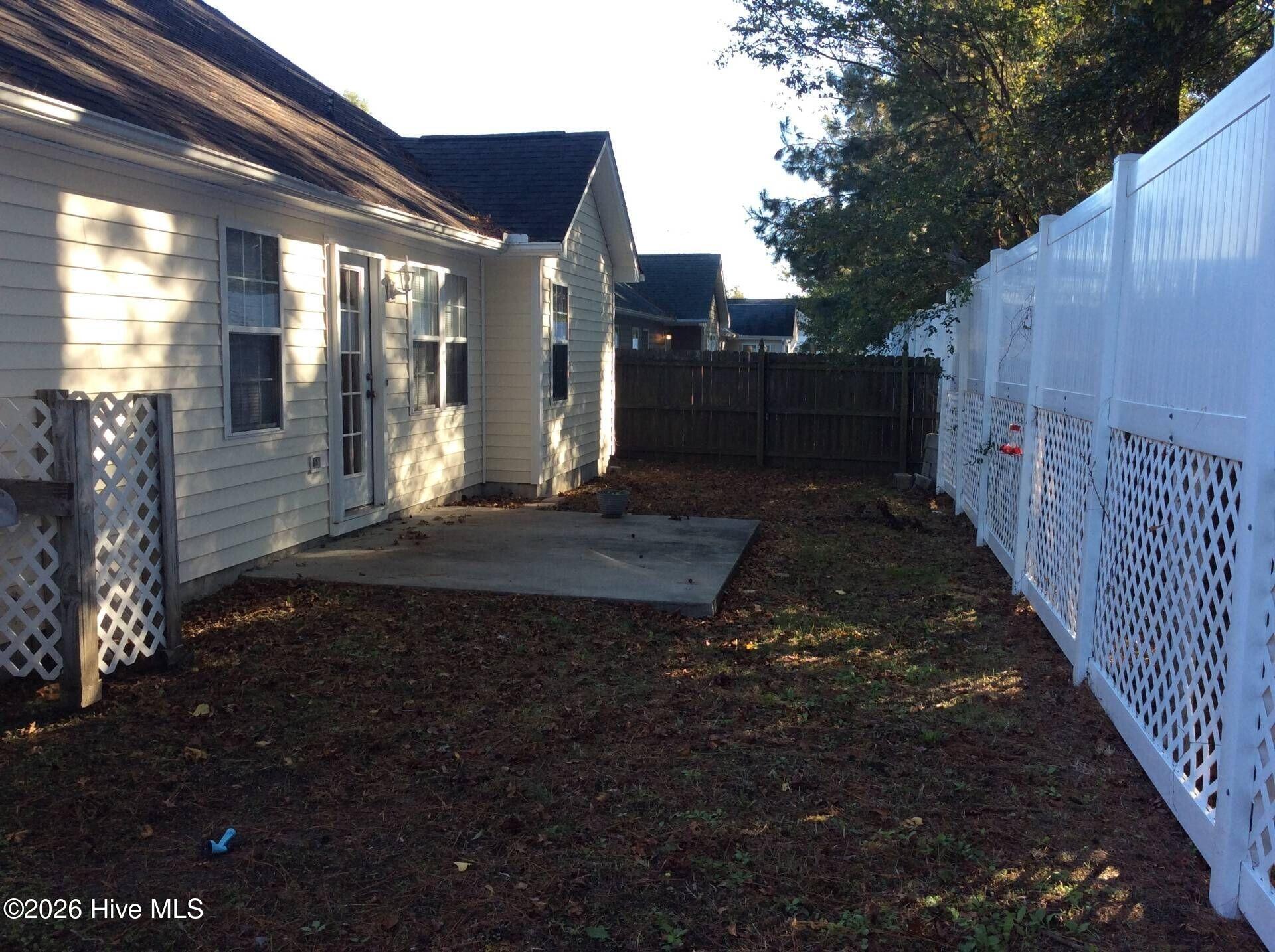112 Inge Court Property Photo 11