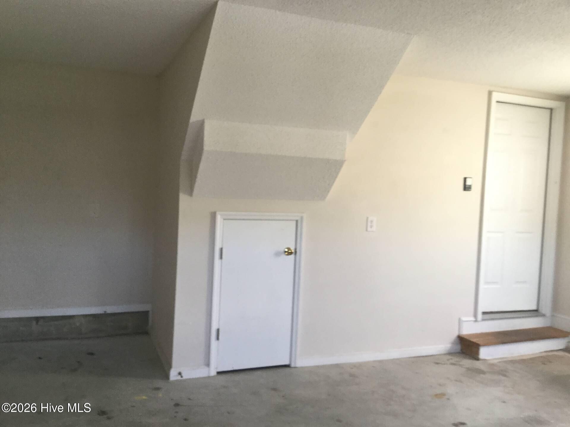 112 Inge Court Property Photo 12