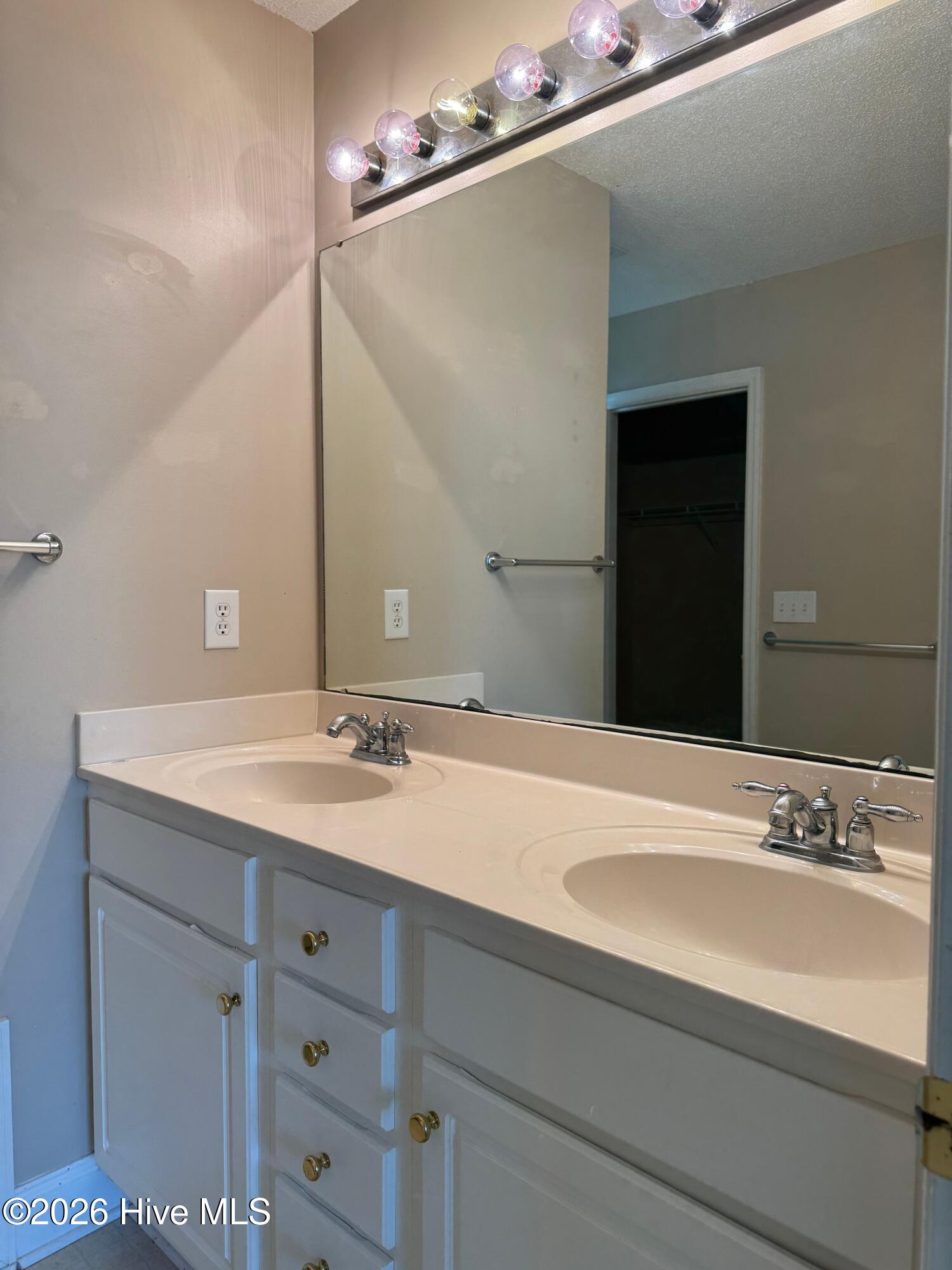 112 Inge Court Property Photo 20