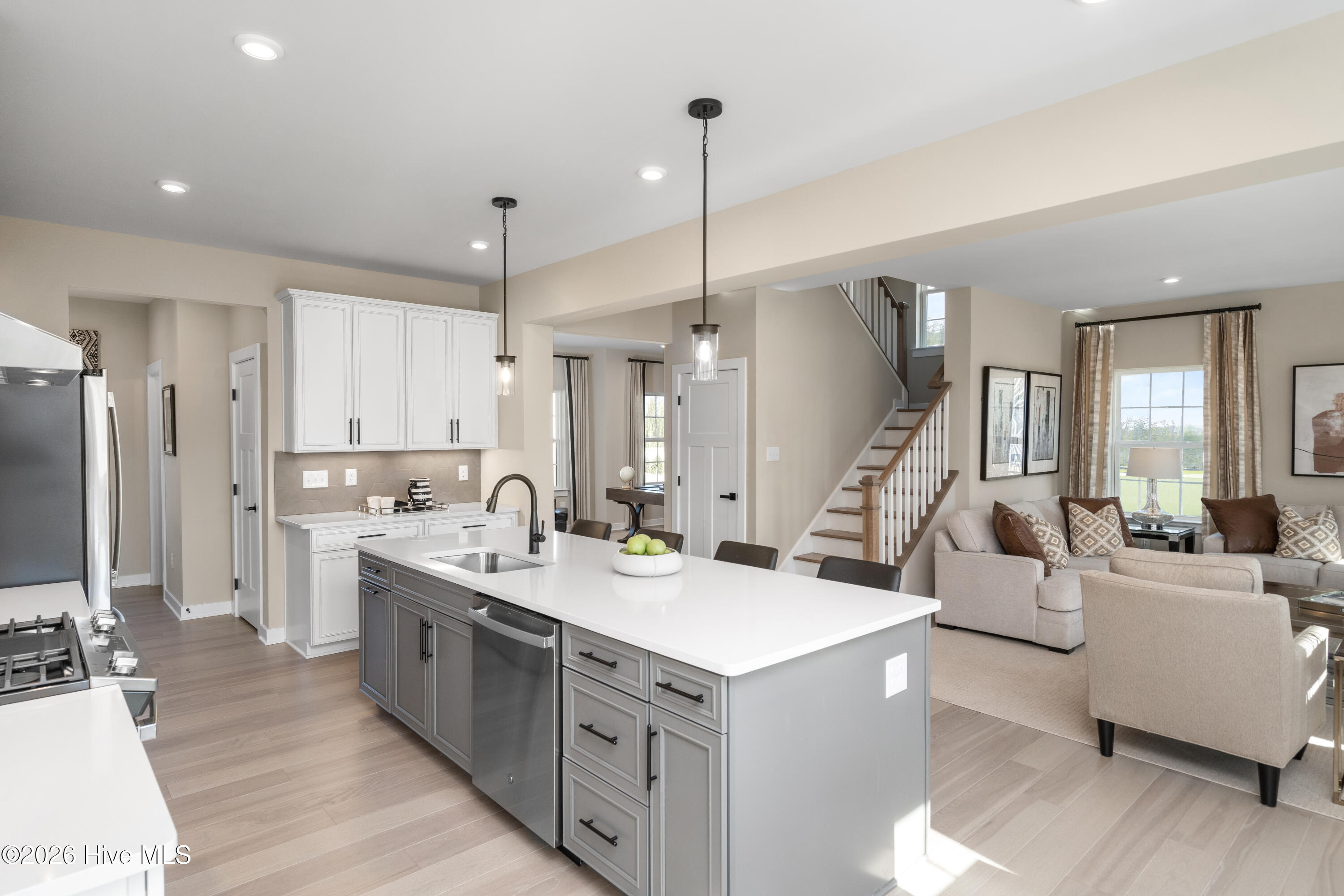 1425 Whistling Straits Way Property Photo 4