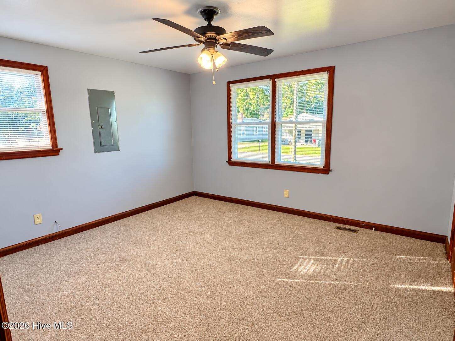 1017 Moore Street Property Photo 9