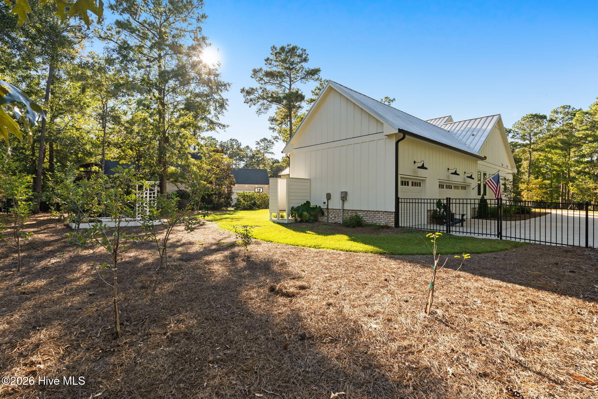 190 Englewood Court Se Property Photo 68