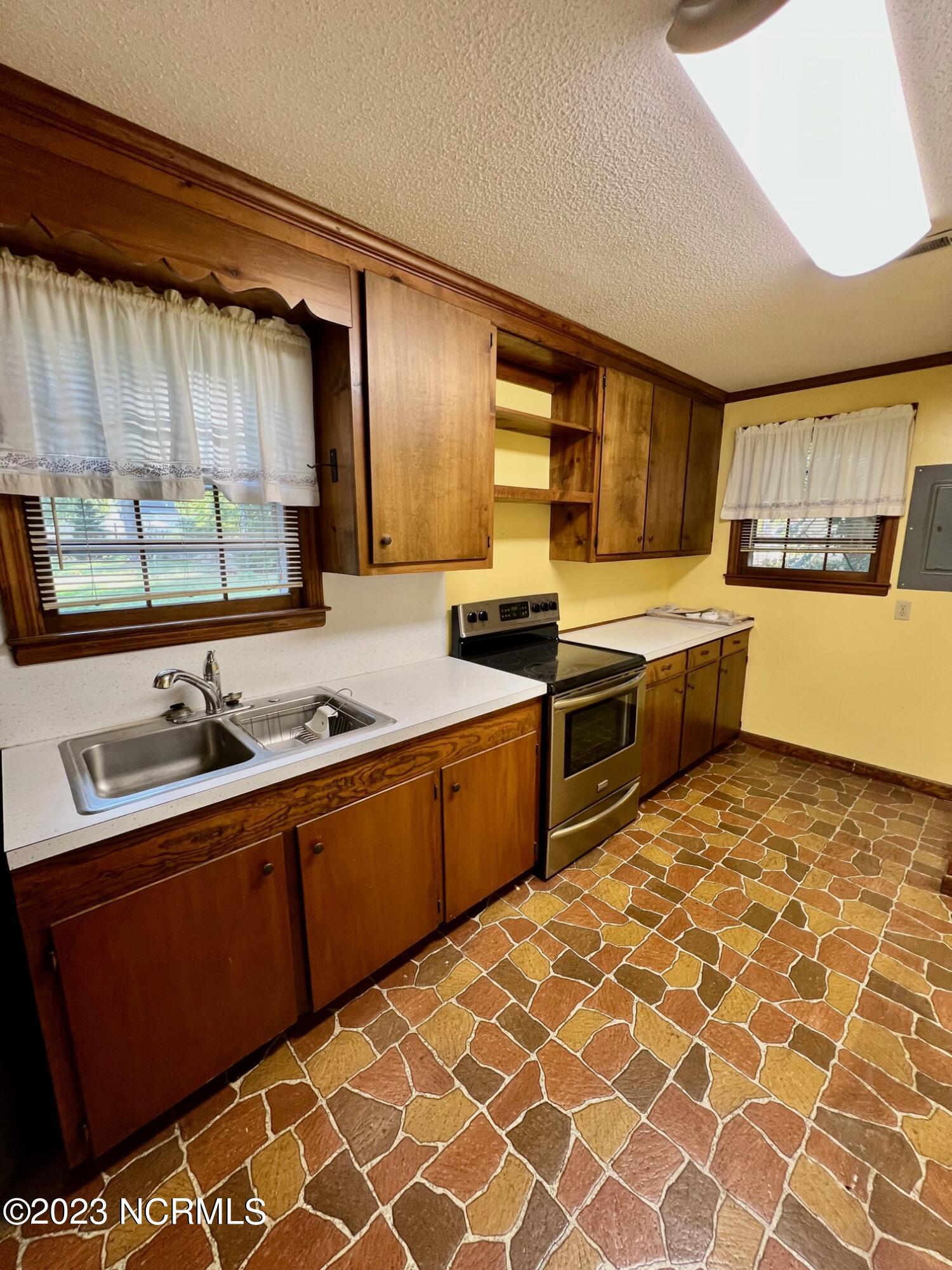 3591 E Wilson Street Property Photo 3