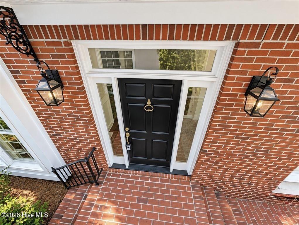 6 Conifer Square Property Photo 3