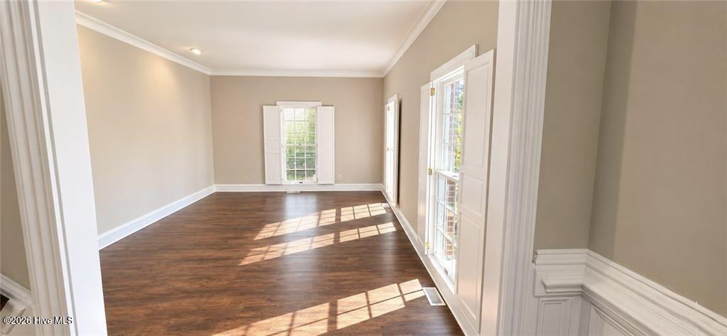 6 Conifer Square Property Photo 21