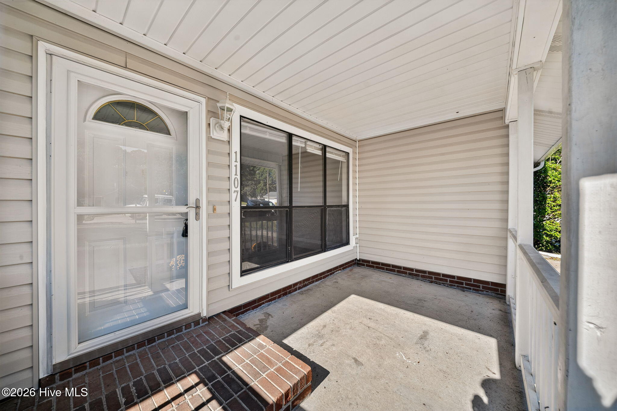 1107 Massey Court Property Photo 6