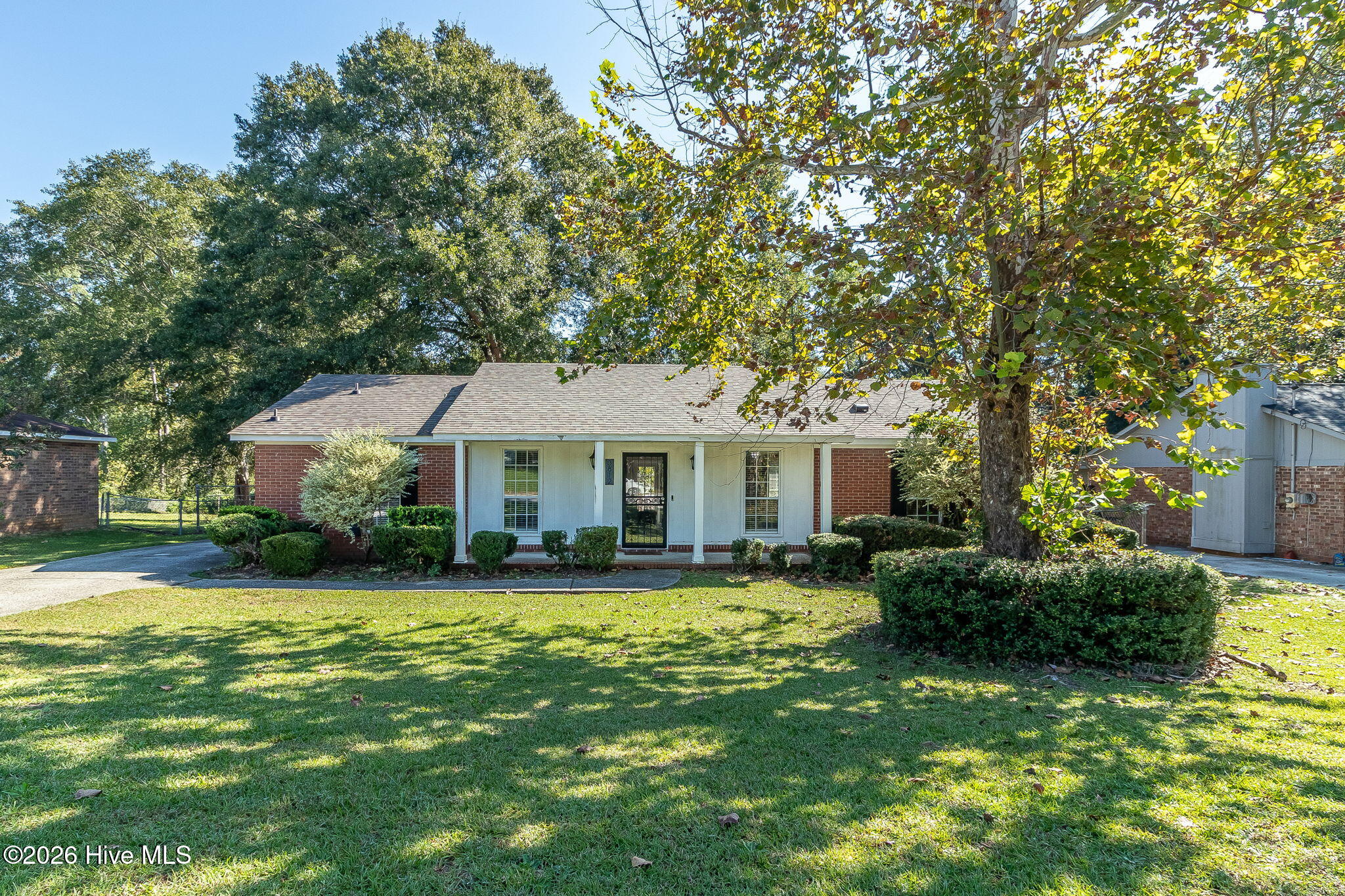 3812 Southwood Drive Property Photo 1