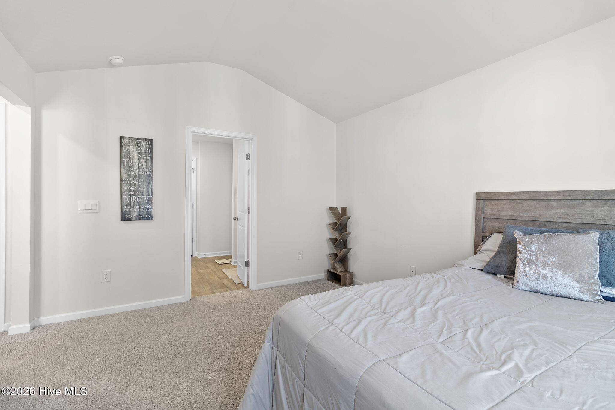 1406 Gracie Lane Property Photo 22
