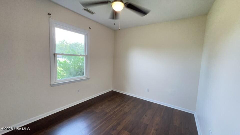 1011 Blue Leaf Place Property Photo 6