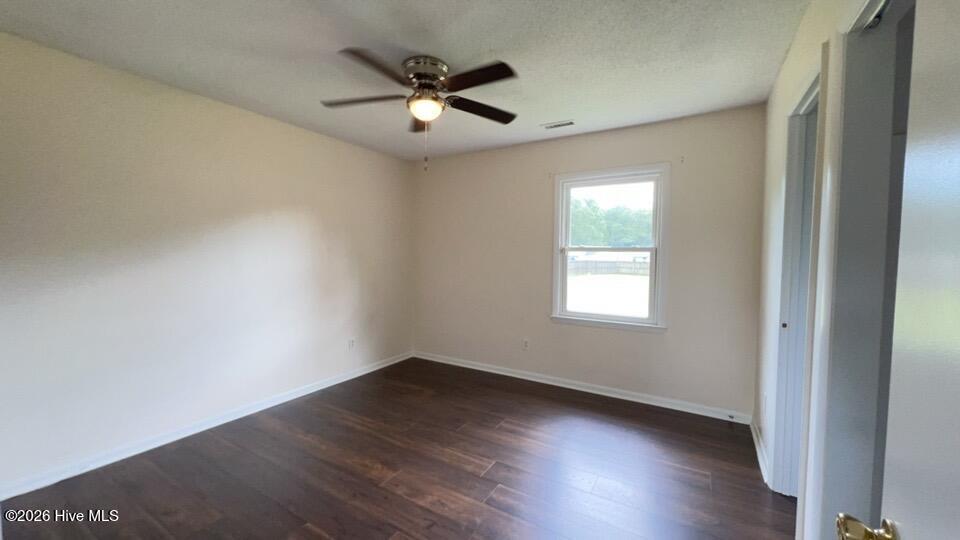 1011 Blue Leaf Place Property Photo 8