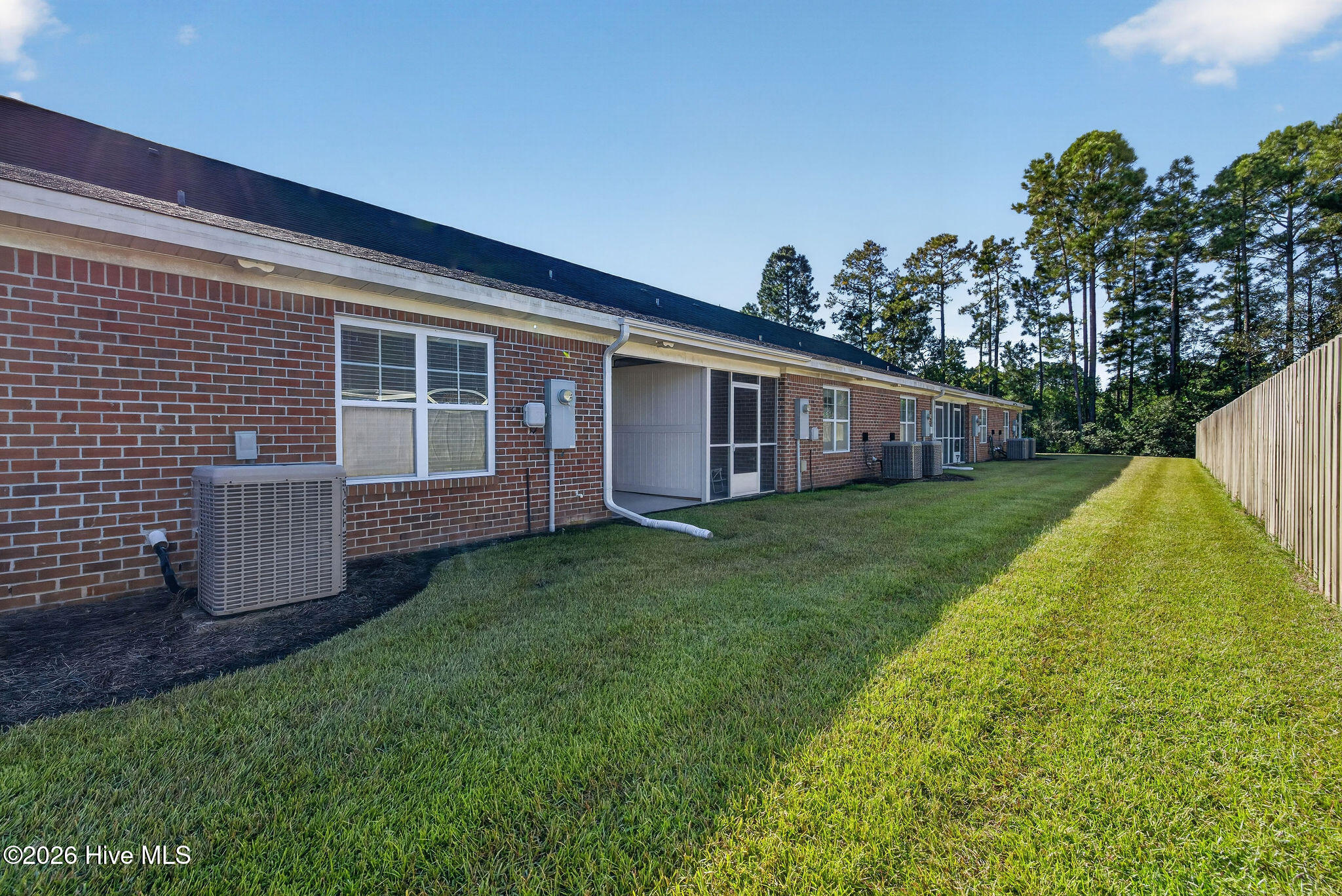 1069 Bridgeport Way Property Photo 6