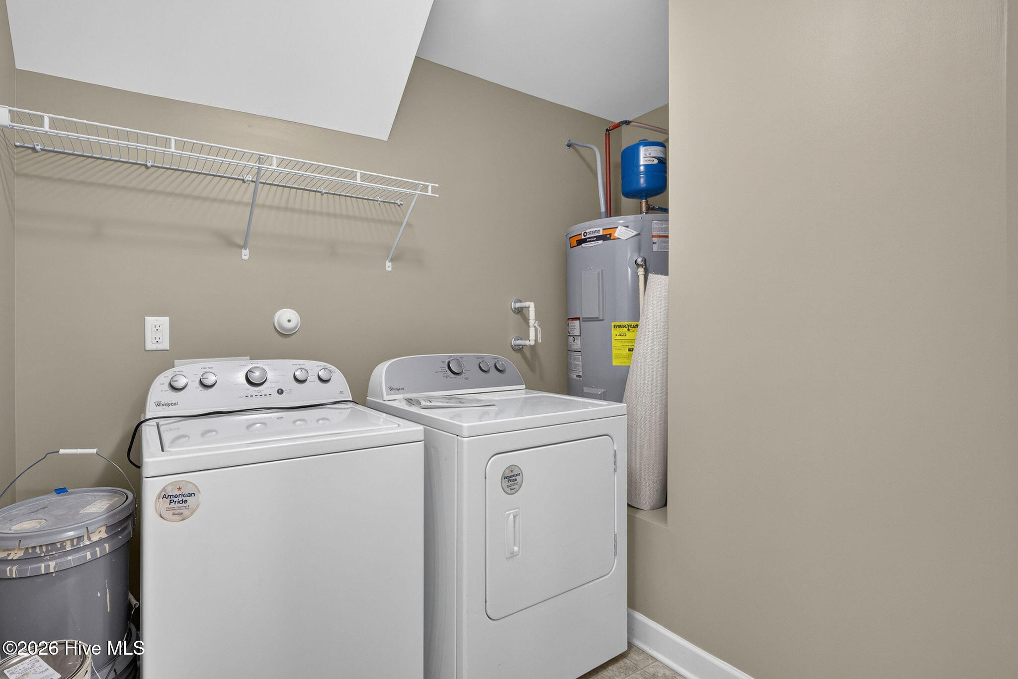 1069 Bridgeport Way Property Photo 11