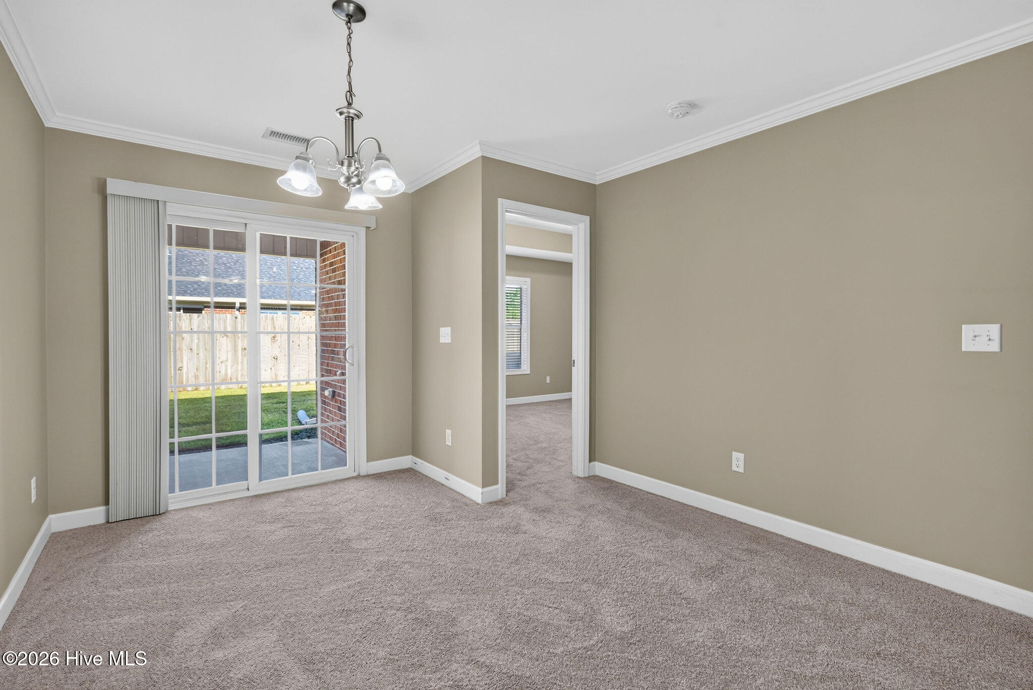 1069 Bridgeport Way Property Photo 19