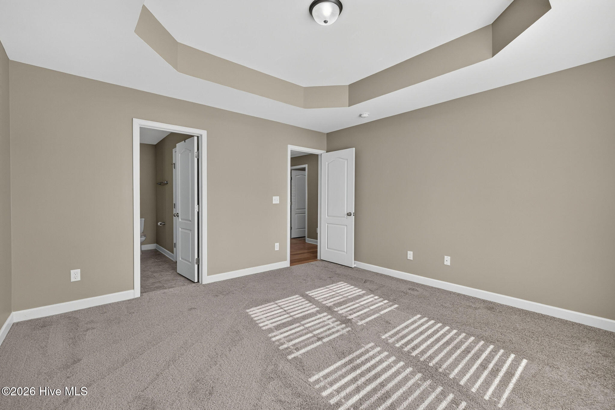 1069 Bridgeport Way Property Photo 33