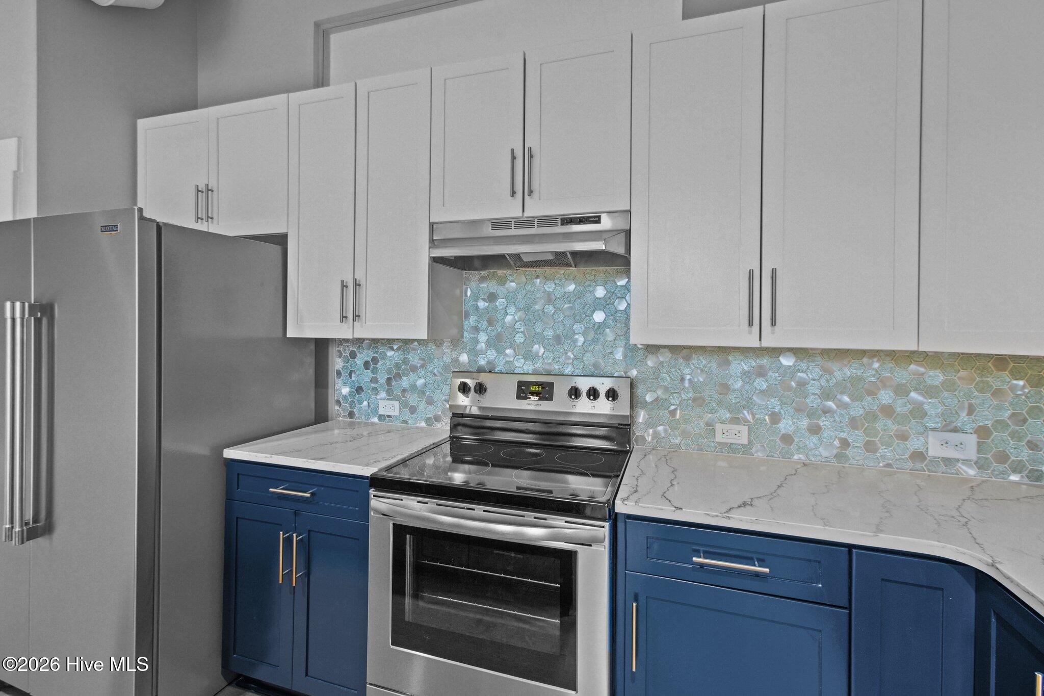 157 N Howard Street 2b Property Photo 2