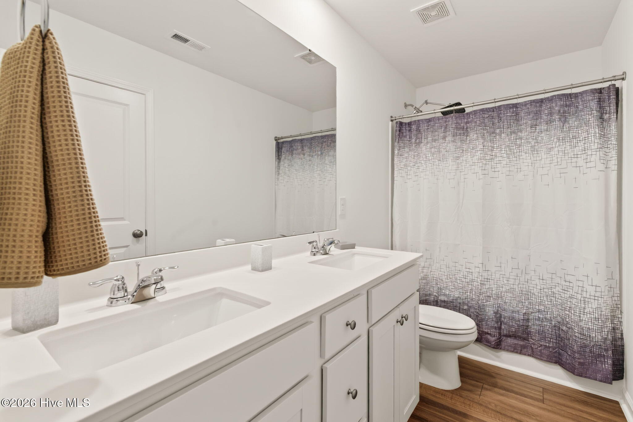 108 Queenstown Drive Property Photo 24