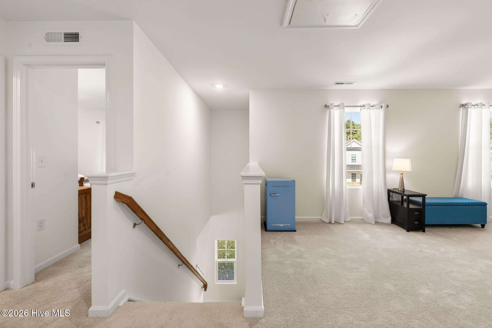 108 Queenstown Drive Property Photo 28