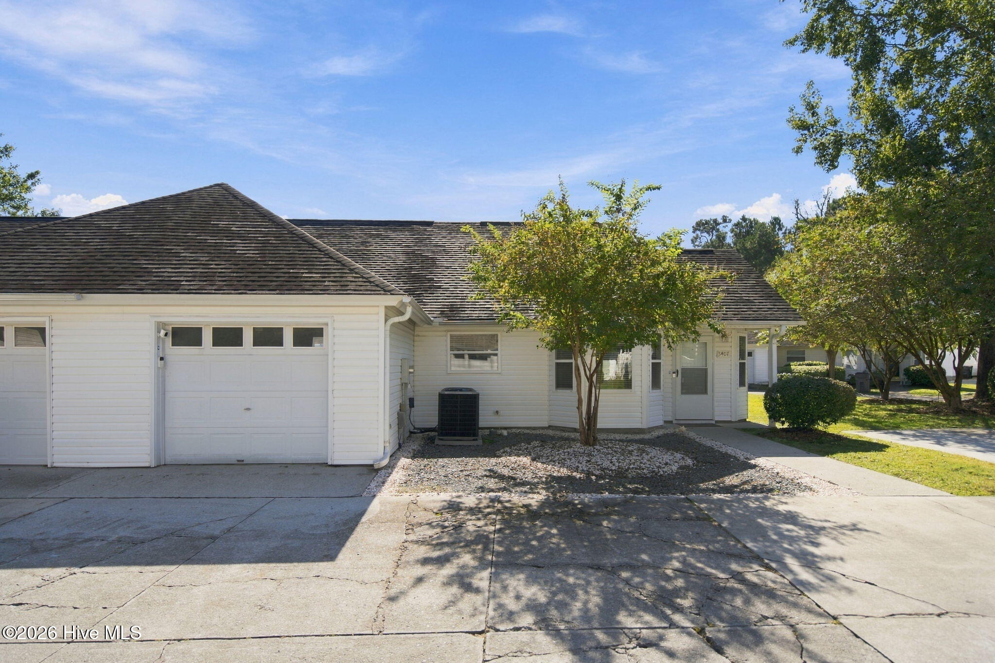 3407 Belmont Circle Property Photo 1