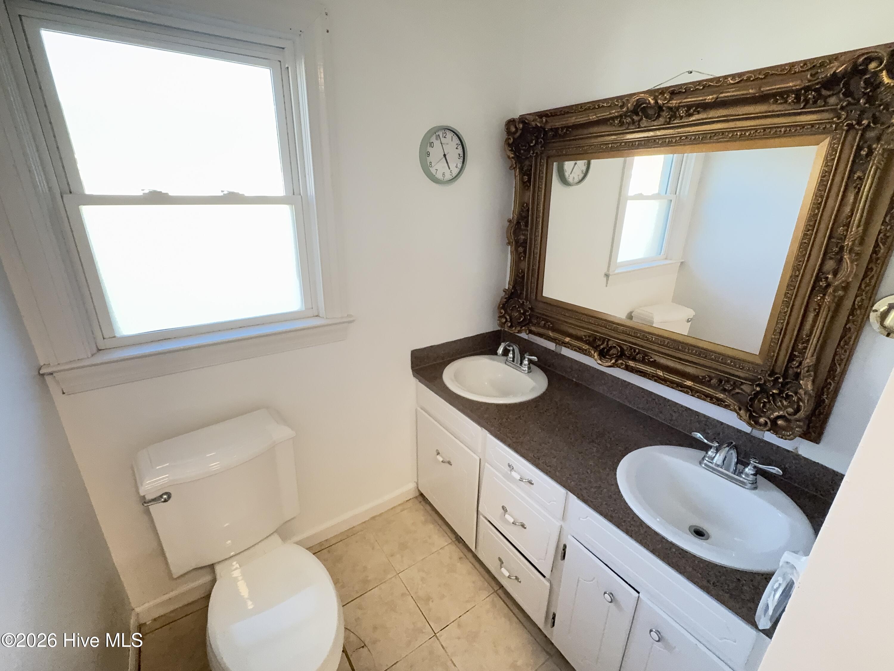 109 E Church Street Property Photo 8