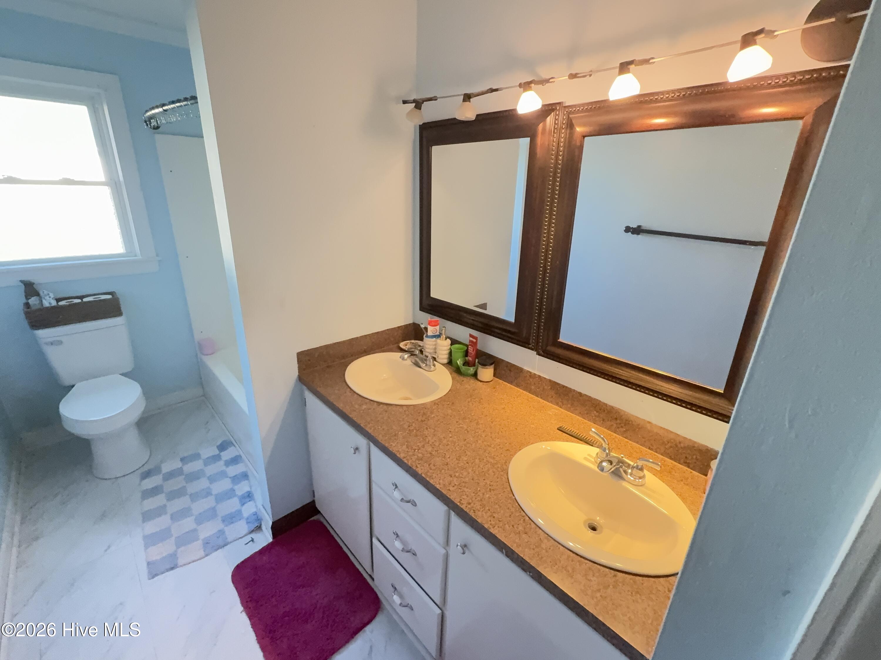 109 E Church Street Property Photo 13