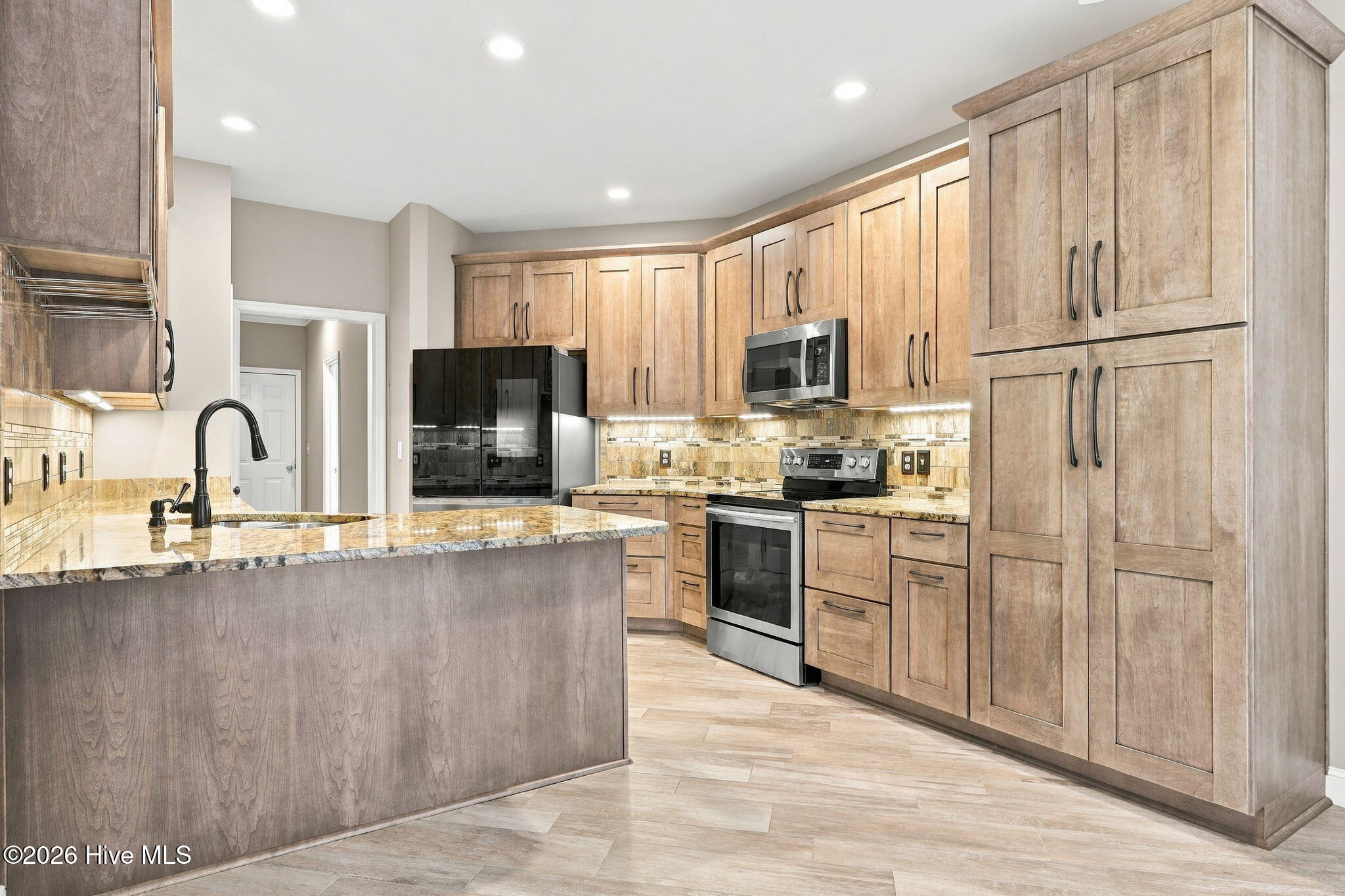 30 Briarwood Circle Property Photo 18