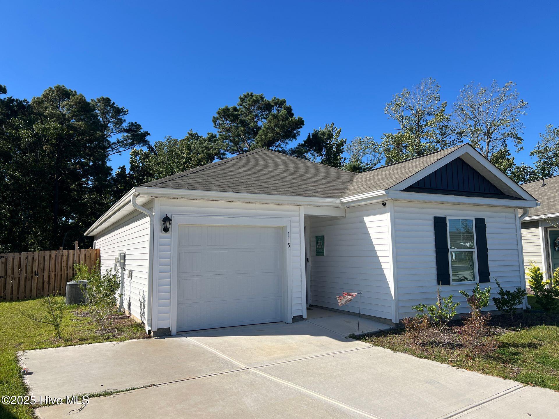 115 Cleat Drive Property Photo 3