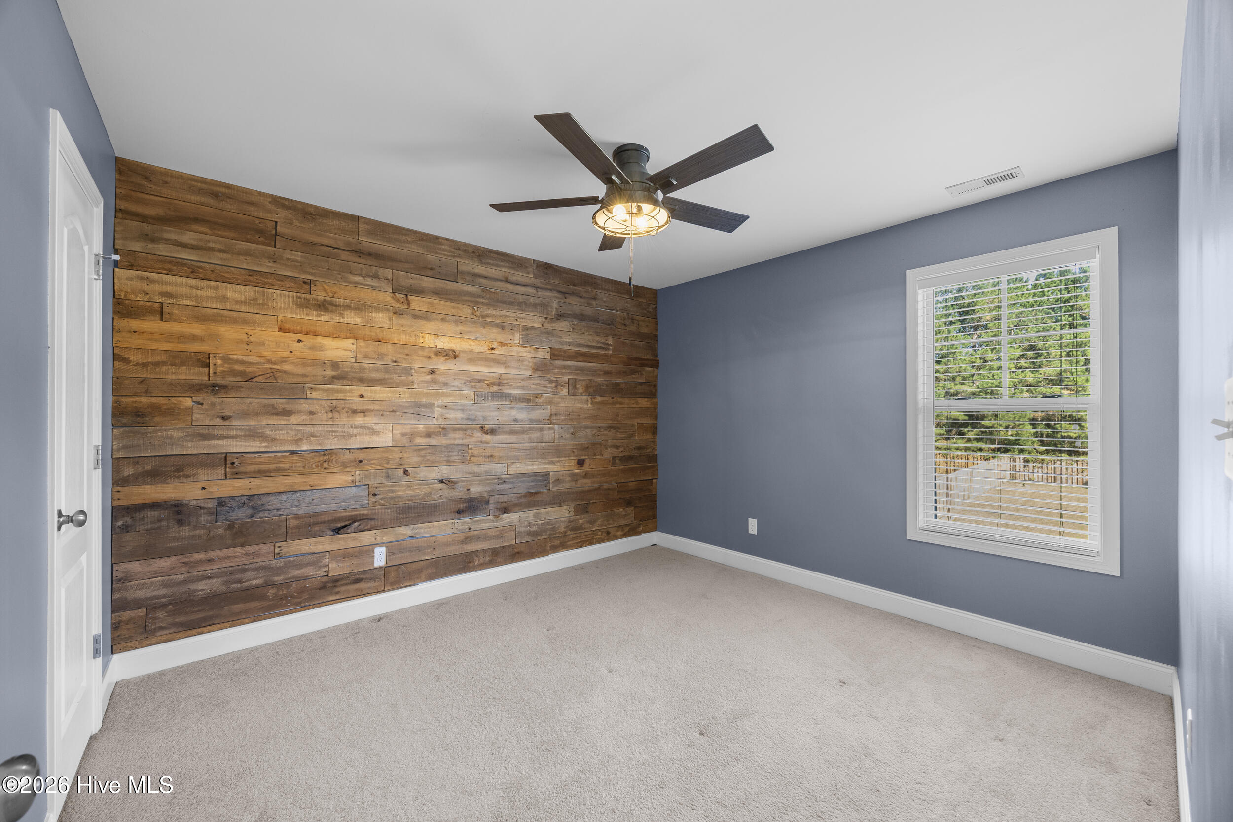 104 Saw Grass Drive Property Photo 33