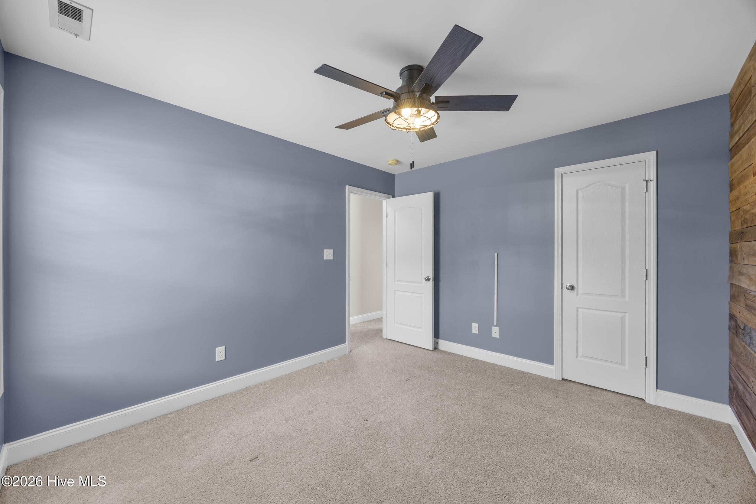 104 Saw Grass Drive Property Photo 34