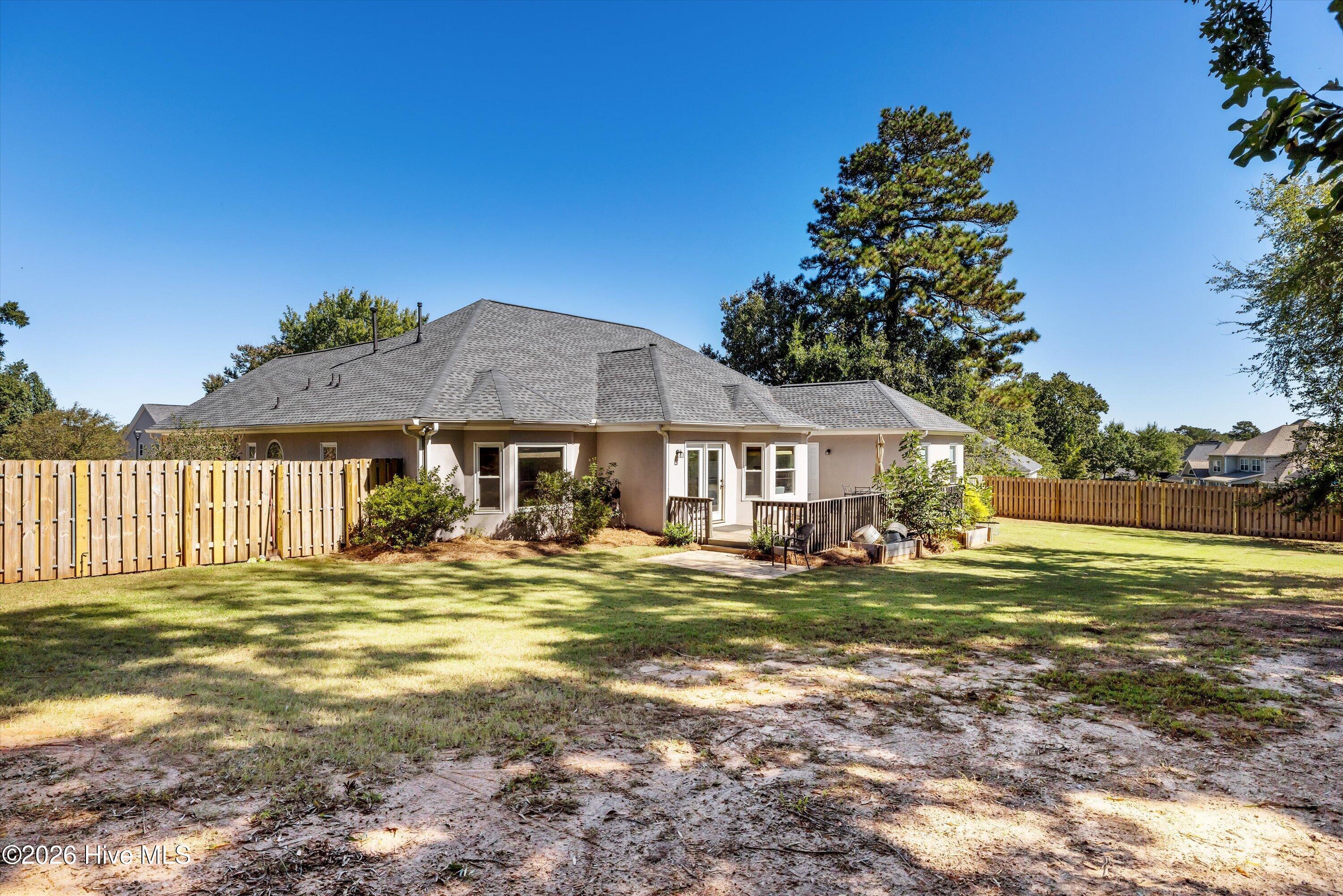 888 Windmill Lane Property Photo 44