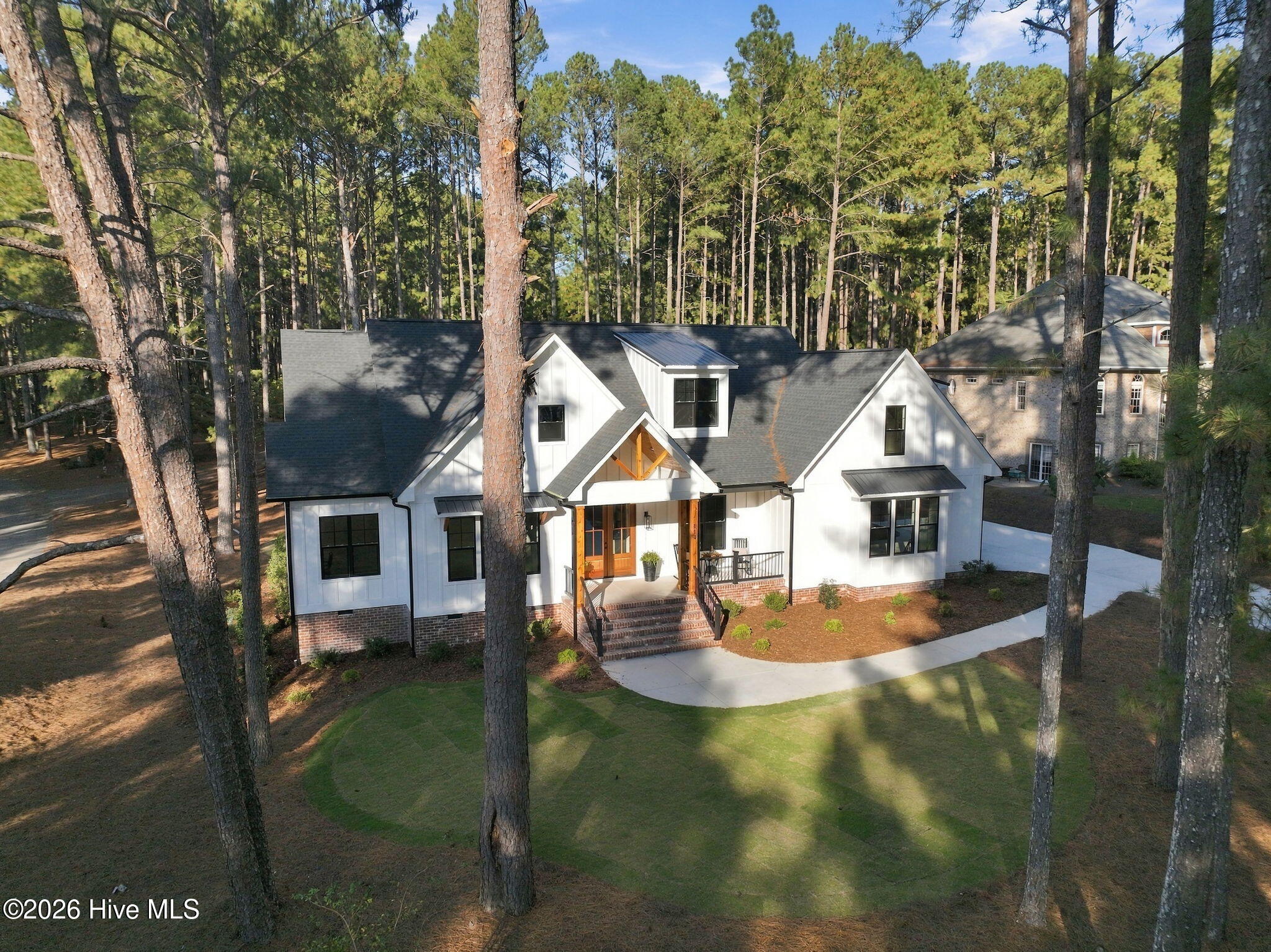 114 Glen Cove Lane Property Photo 7