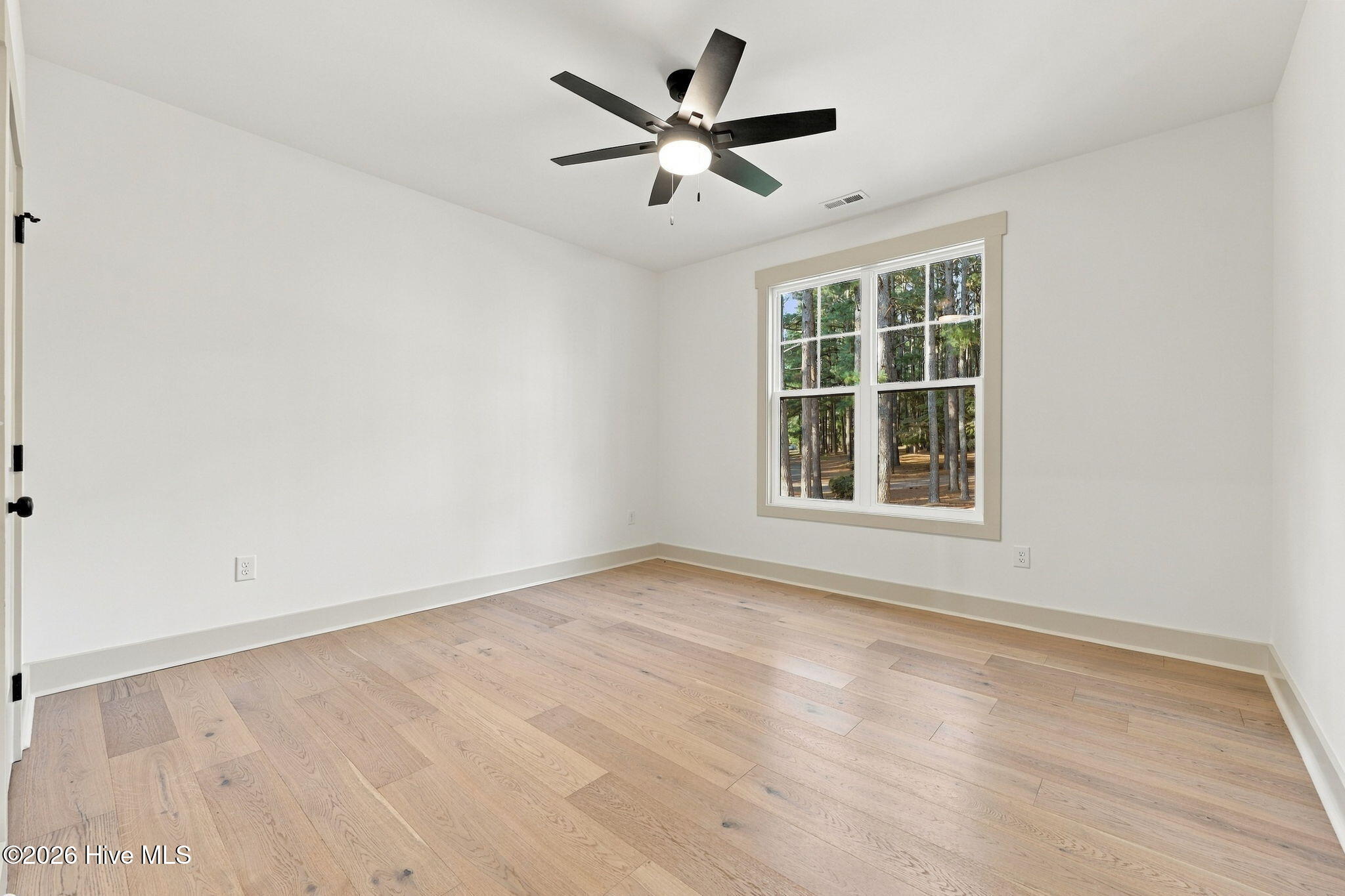 114 Glen Cove Lane Property Photo 48