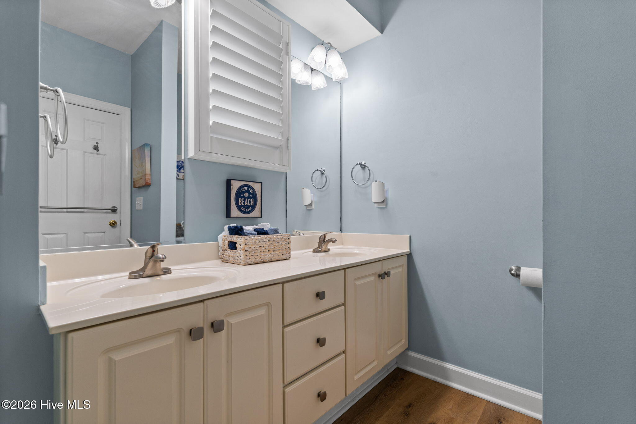 2 Becky Street # A Property Photo 24