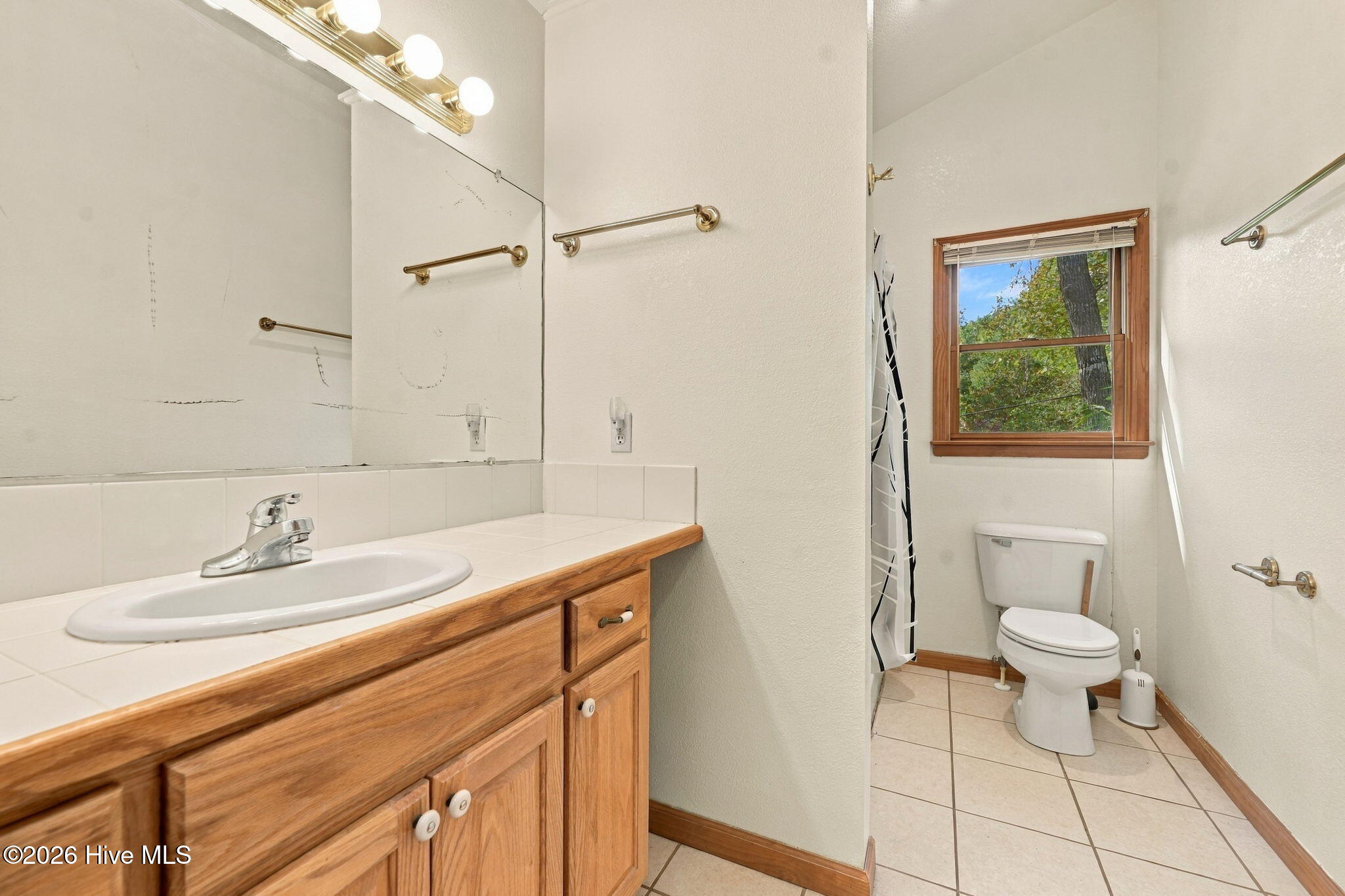 124 Bradford Drive Property Photo 21