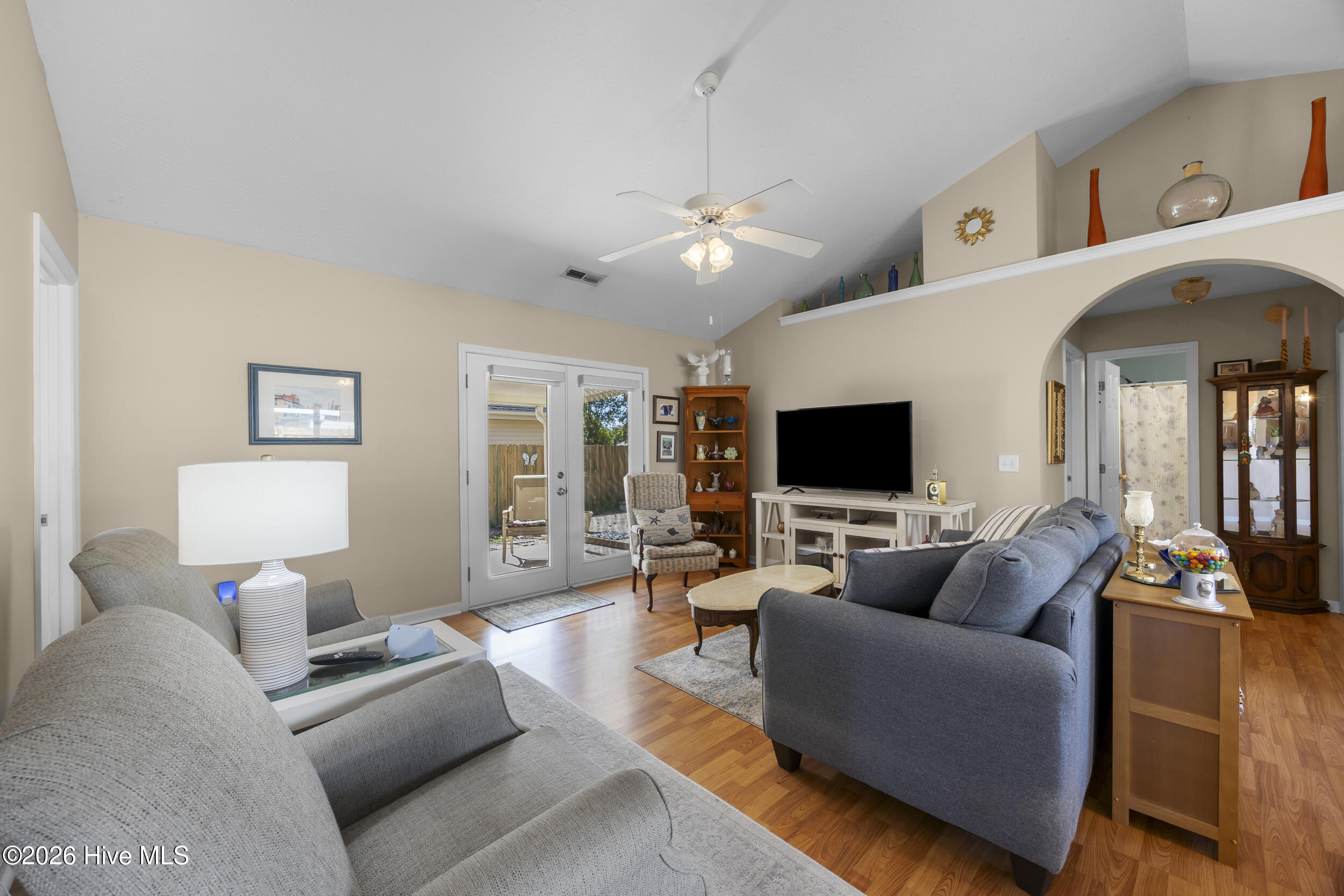 2405 Sunburst Court Property Photo 13