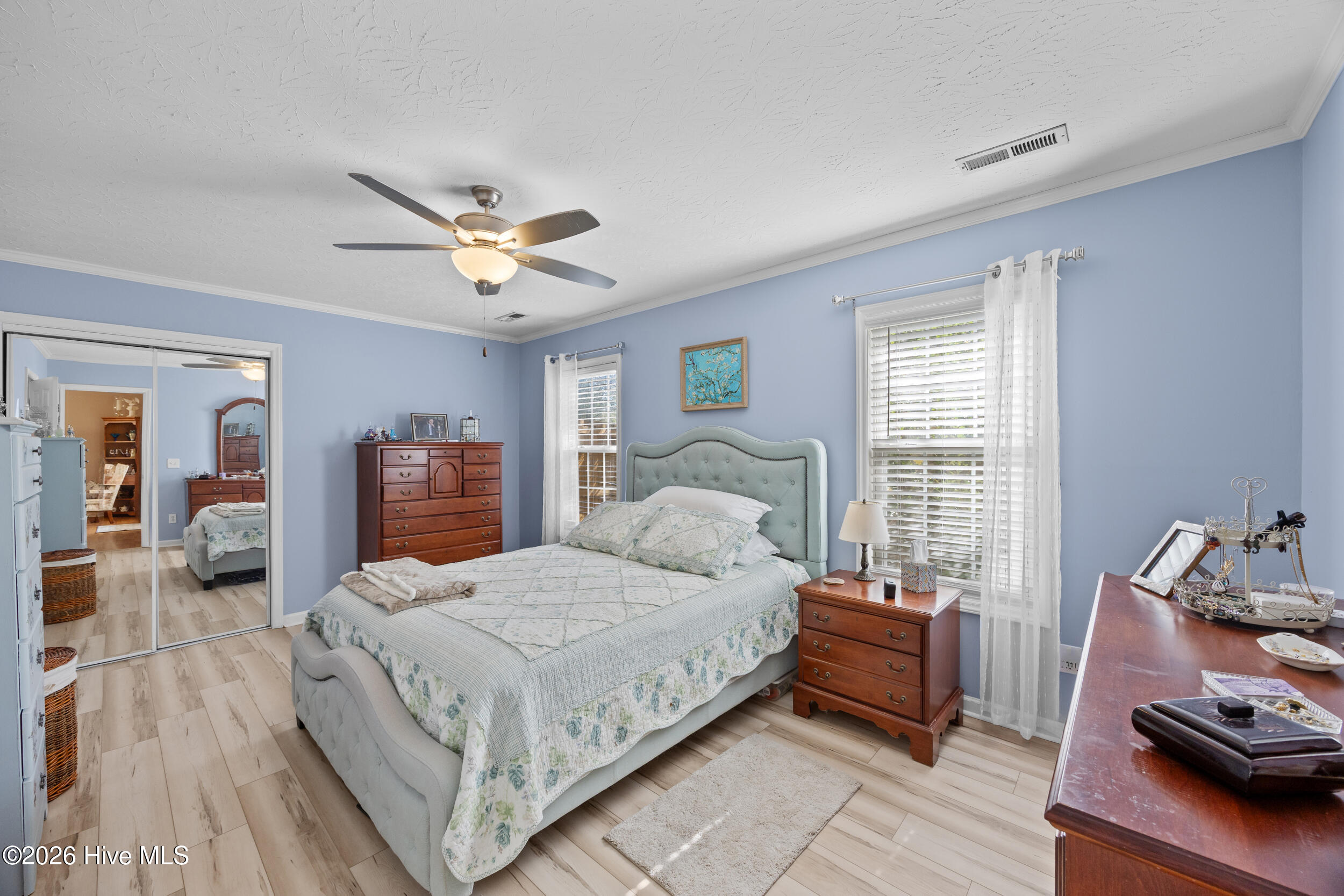 2405 Sunburst Court Property Photo 16